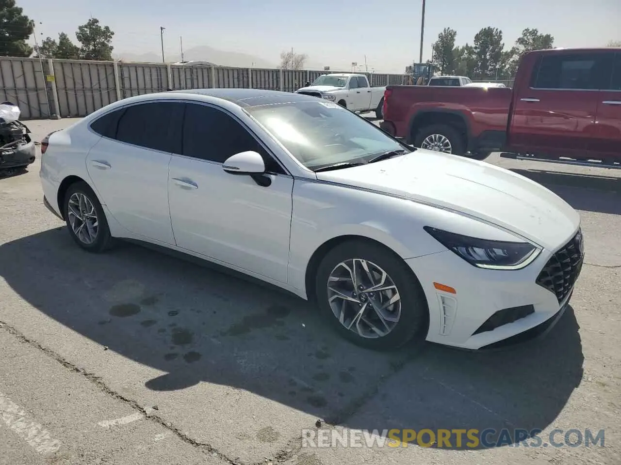 4 fotografías del automóvil dañado 5NPEF4JA0LH038547 HYUNDAI SONATA 2020