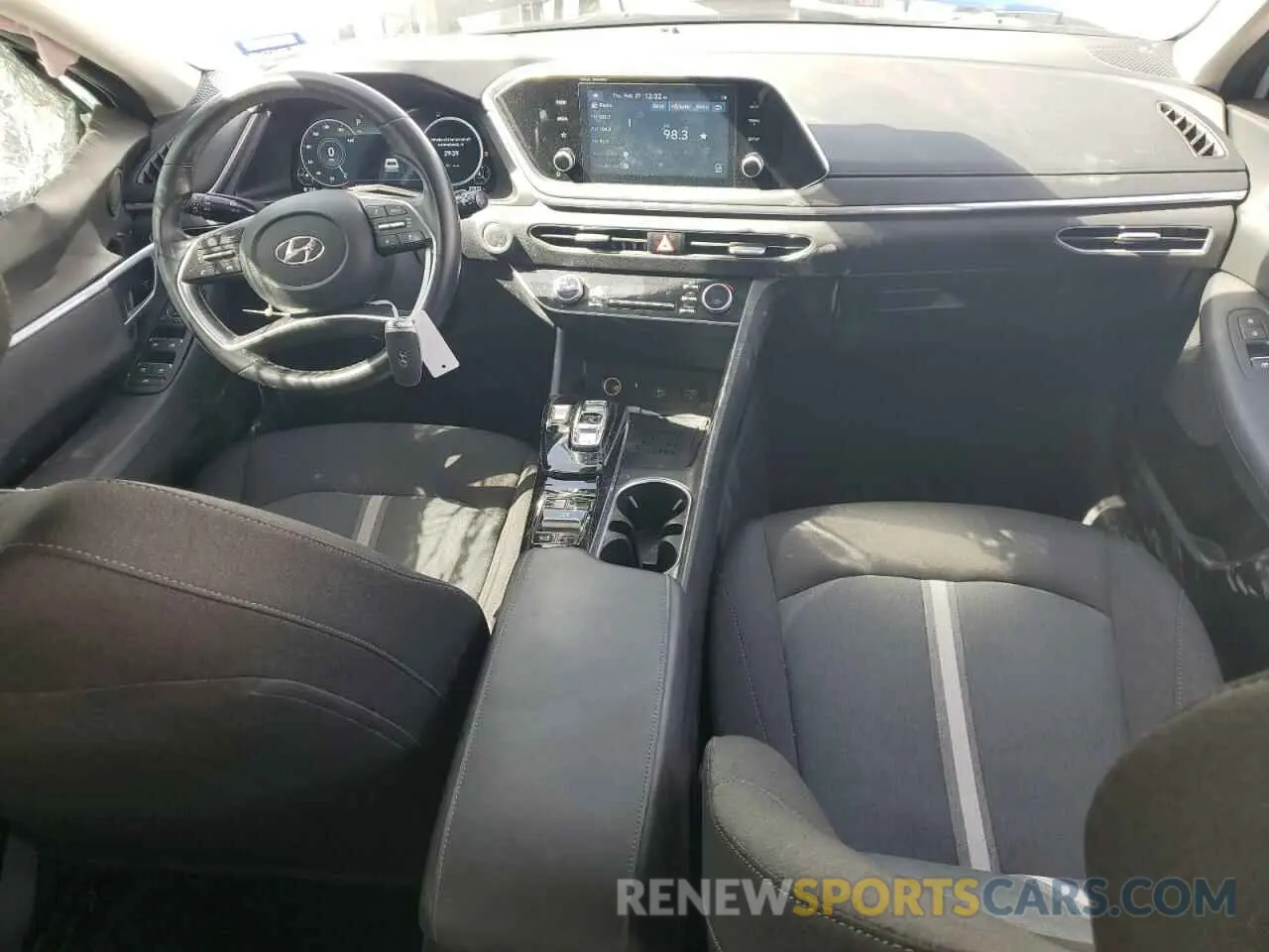 8 fotografías del automóvil dañado 5NPEF4JA0LH038547 HYUNDAI SONATA 2020