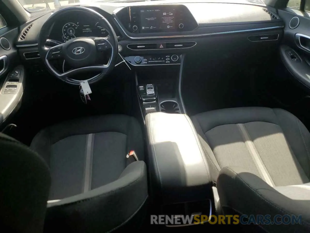 8 fotografías del automóvil dañado 5NPEF4JA2LH047024 HYUNDAI SONATA 2020