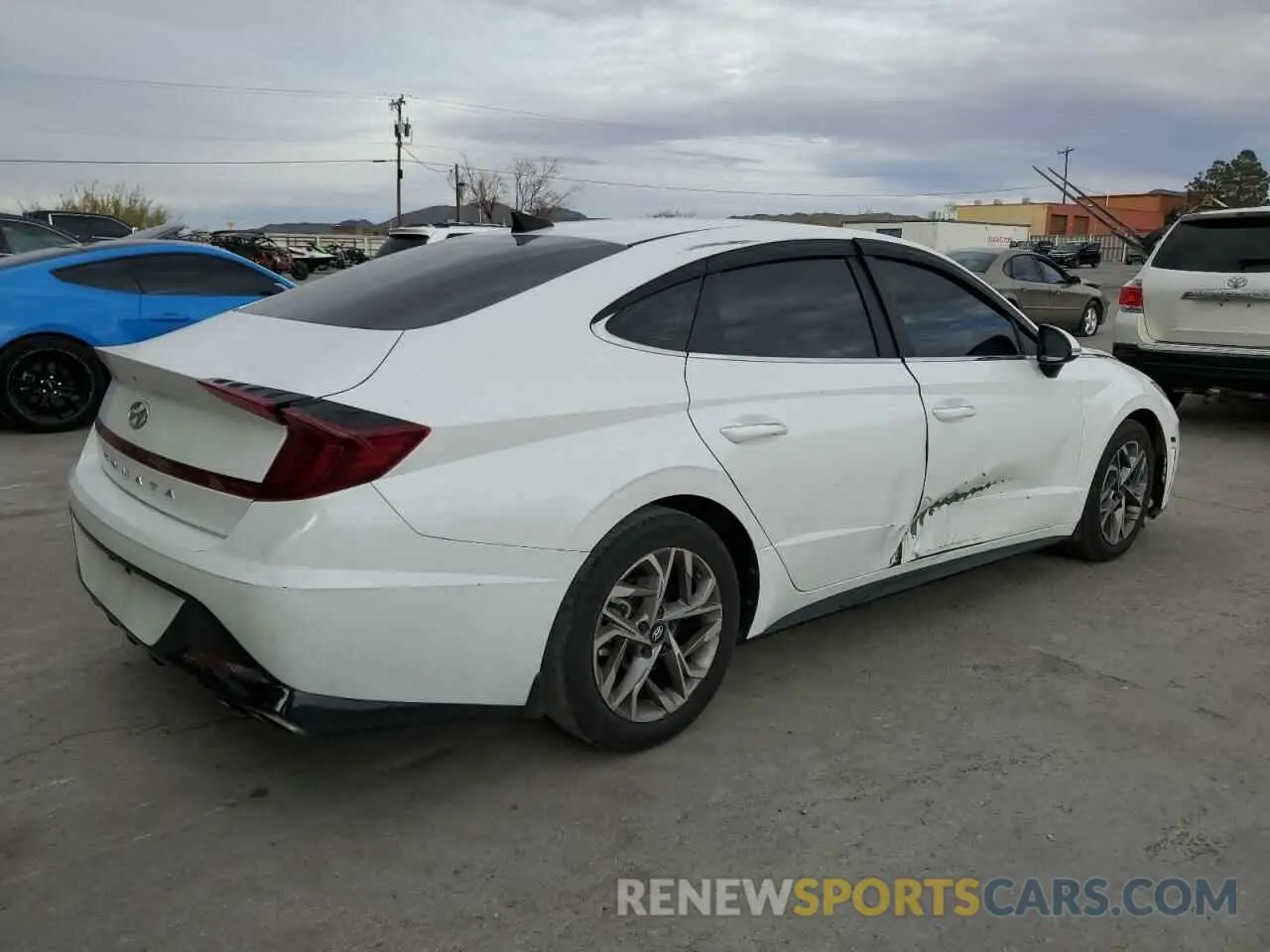 3 fotografías del automóvil dañado 5NPEF4JA3LH058842 HYUNDAI SONATA 2020