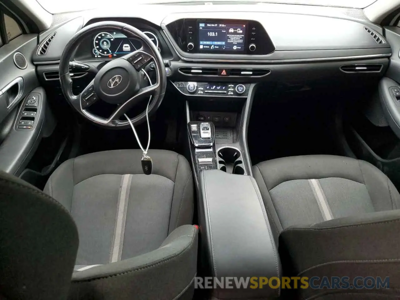 8 fotografías del automóvil dañado 5NPEF4JA3LH058842 HYUNDAI SONATA 2020