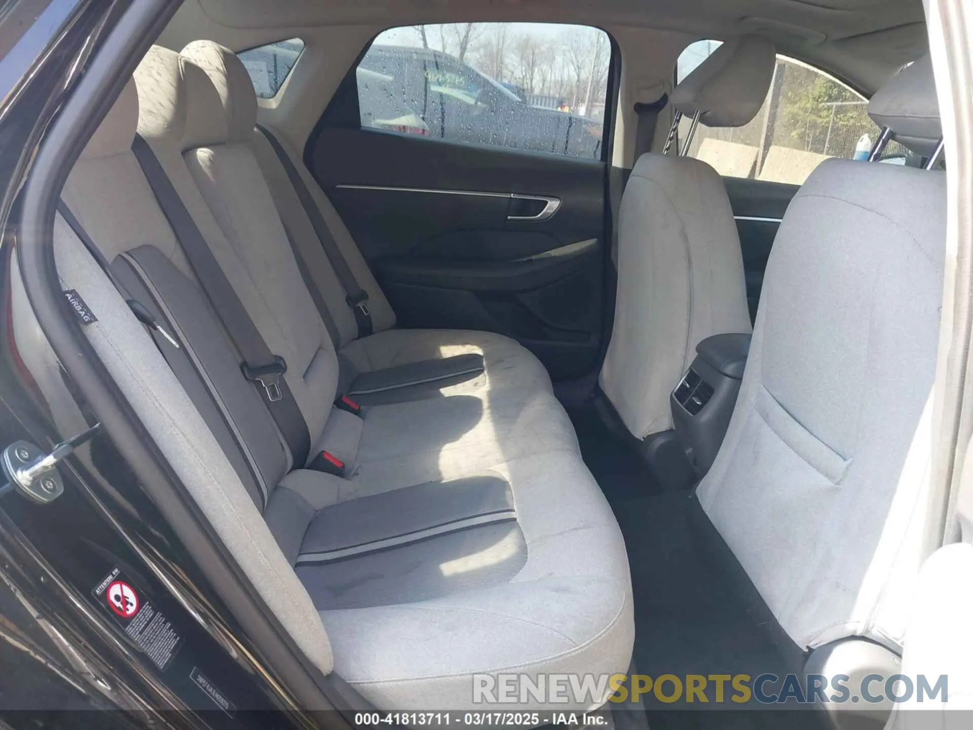 8 fotografías del automóvil dañado 5NPEF4JA3LH059215 HYUNDAI SONATA 2020