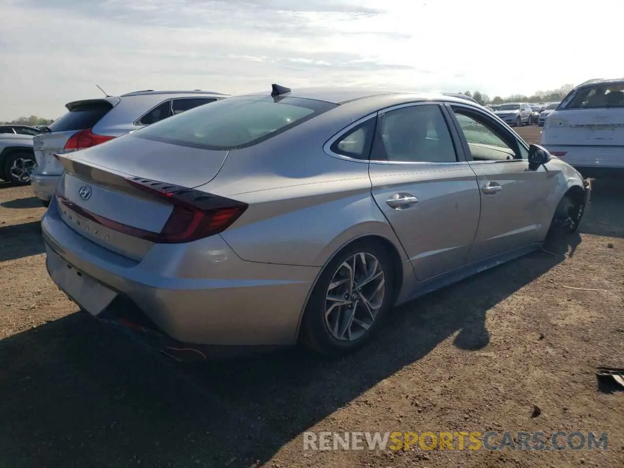 3 fotografías del automóvil dañado 5NPEF4JA3LH060610 HYUNDAI SONATA 2020