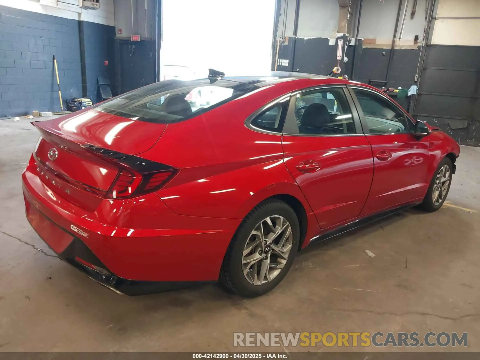 4 fotografías del automóvil dañado 5NPEF4JA5LH015250 HYUNDAI SONATA 2020