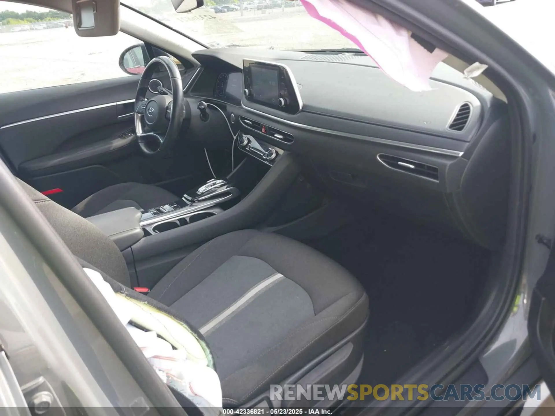 5 fotografías del automóvil dañado 5NPEF4JA5LH023641 HYUNDAI SONATA 2020