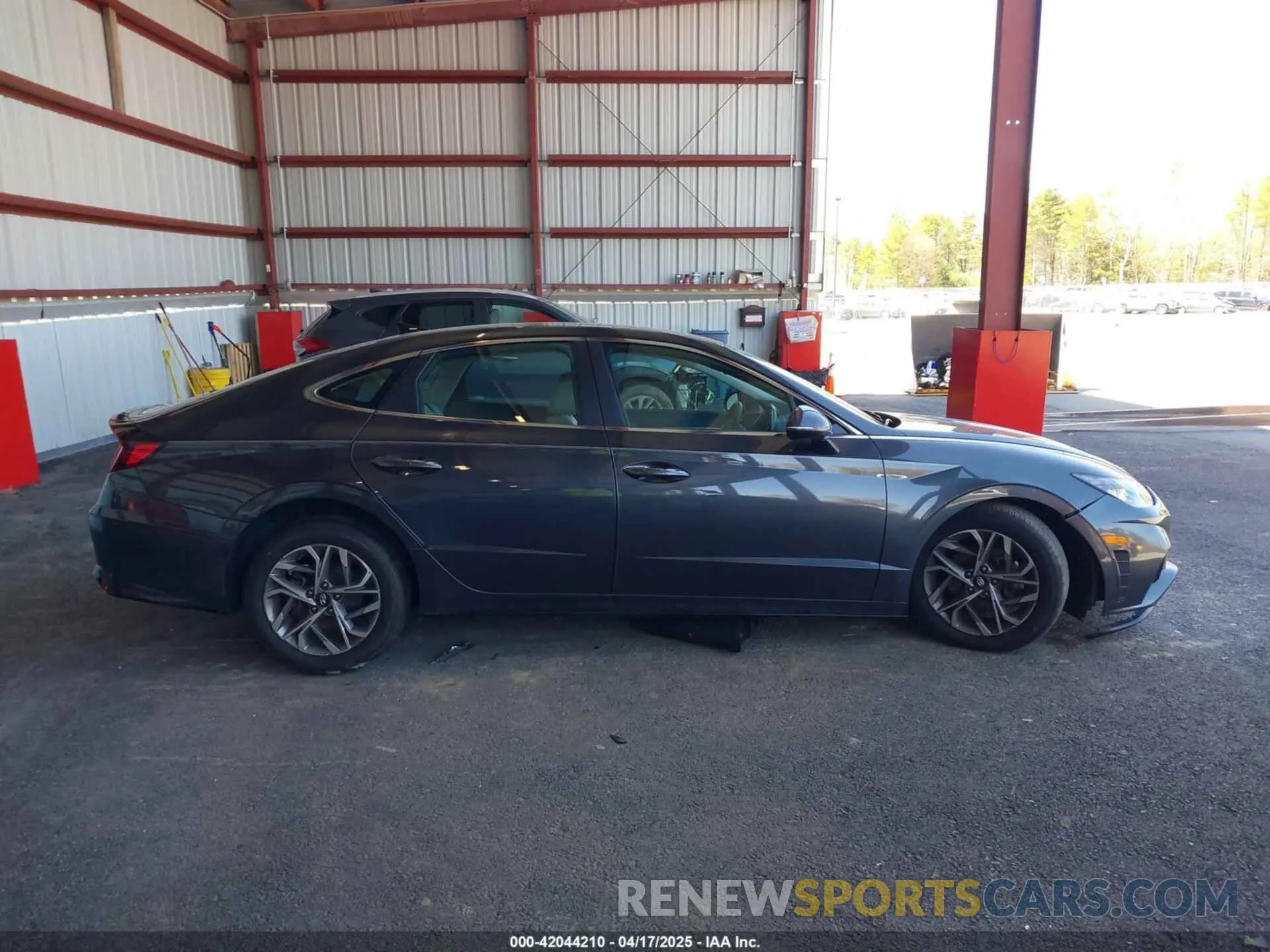 13 fotografías del automóvil dañado 5NPEF4JA8LH047030 HYUNDAI SONATA 2020
