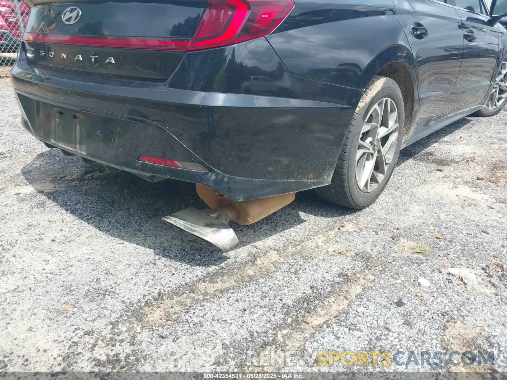 19 fotografías del automóvil dañado 5NPEF4JAXLH000856 HYUNDAI SONATA 2020
