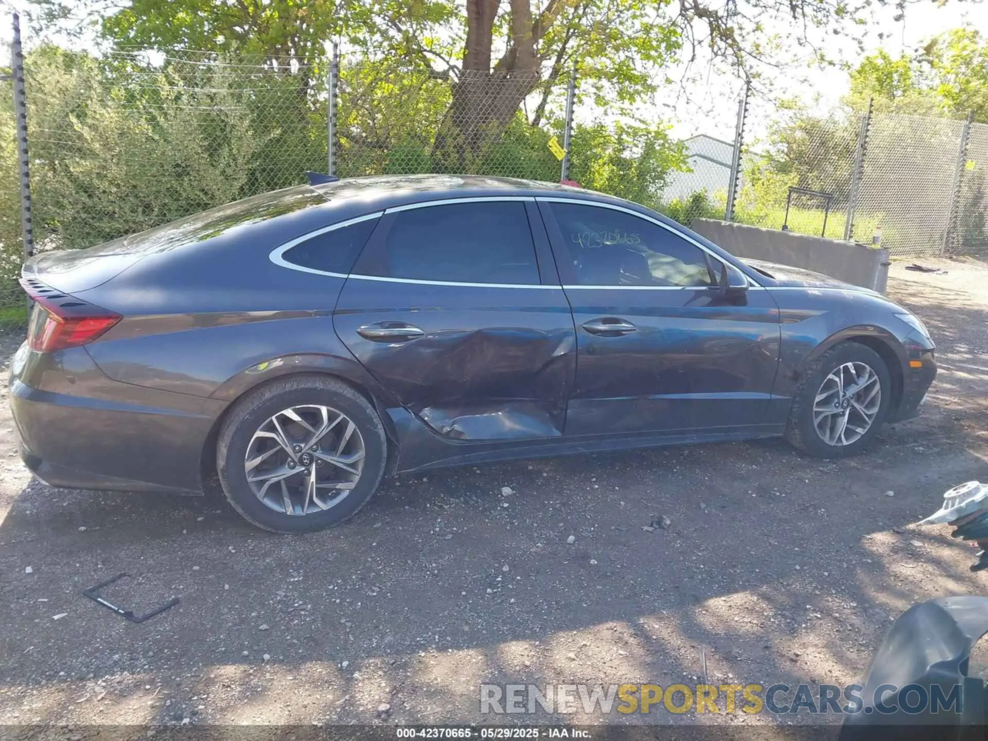 13 fotografías del automóvil dañado 5NPEF4JAXLH035736 HYUNDAI SONATA 2020