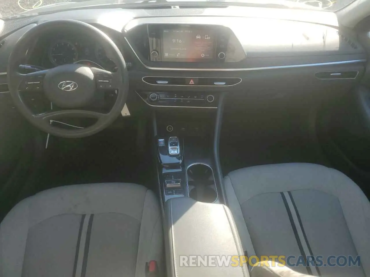 8 fotografías del automóvil dañado 5NPEG4JA1LH002878 HYUNDAI SONATA 2020
