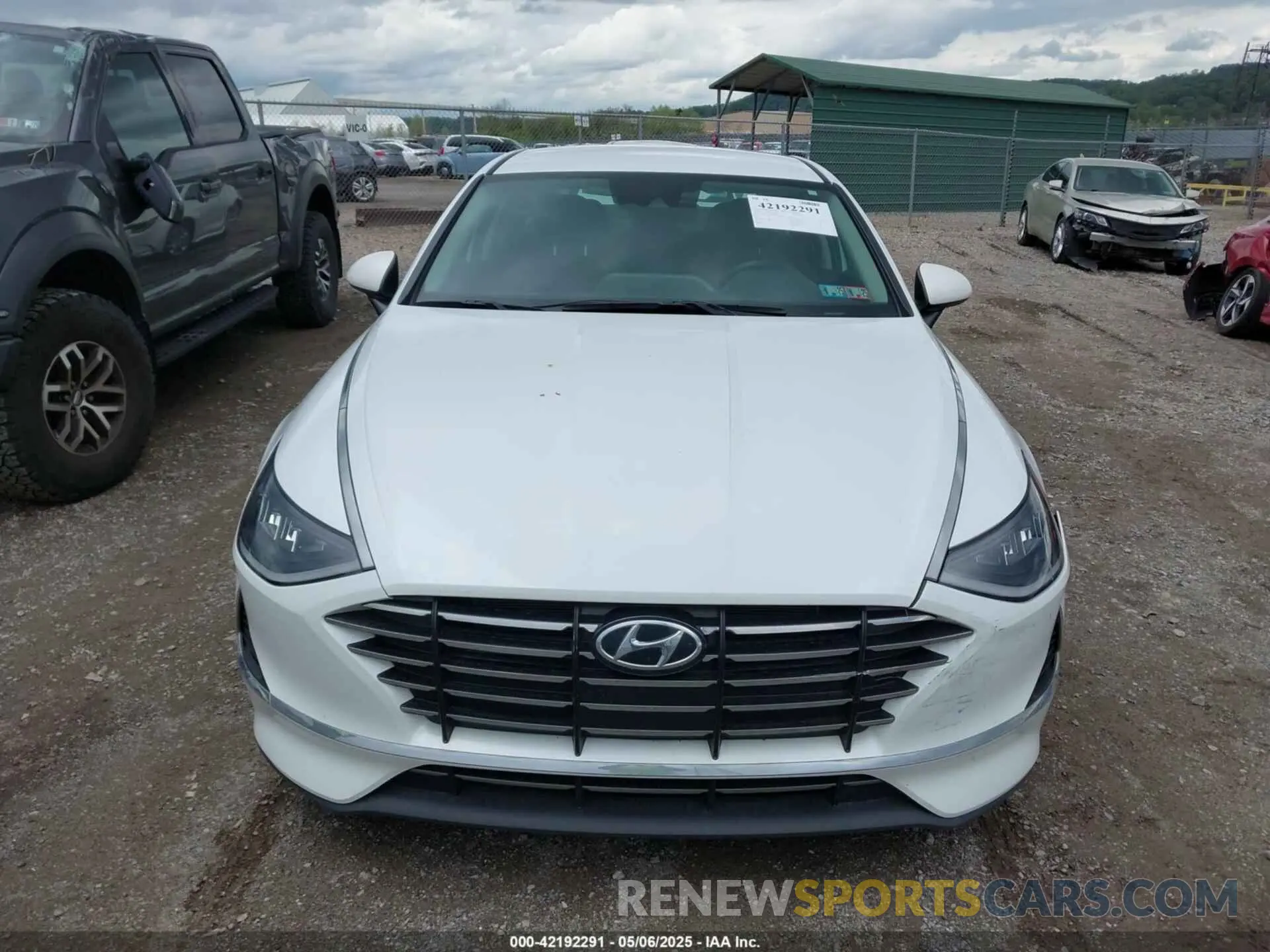 12 fotografías del automóvil dañado 5NPEG4JA1LH043060 HYUNDAI SONATA 2020