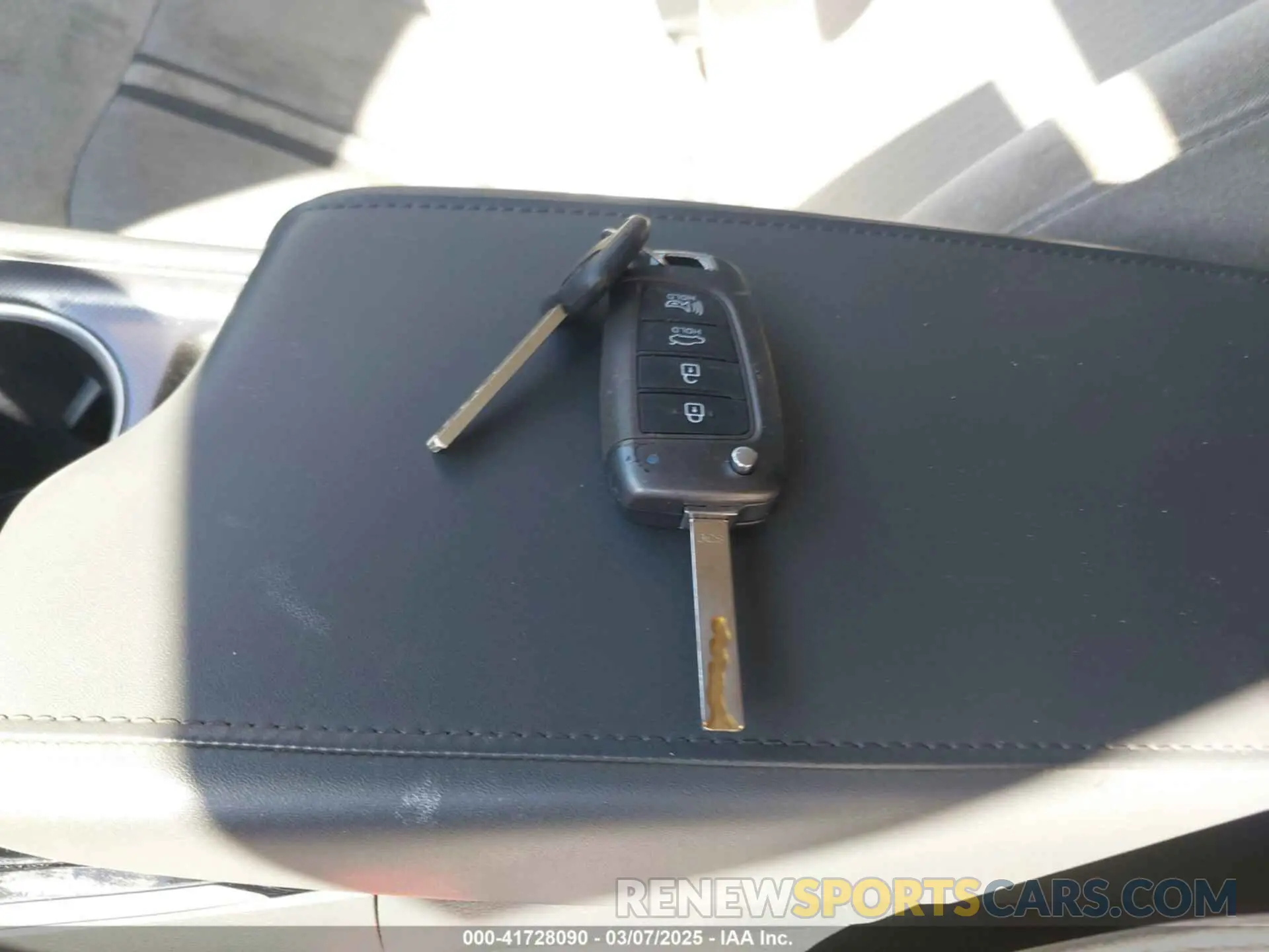 11 fotografías del automóvil dañado 5NPEG4JA5LH054840 HYUNDAI SONATA 2020