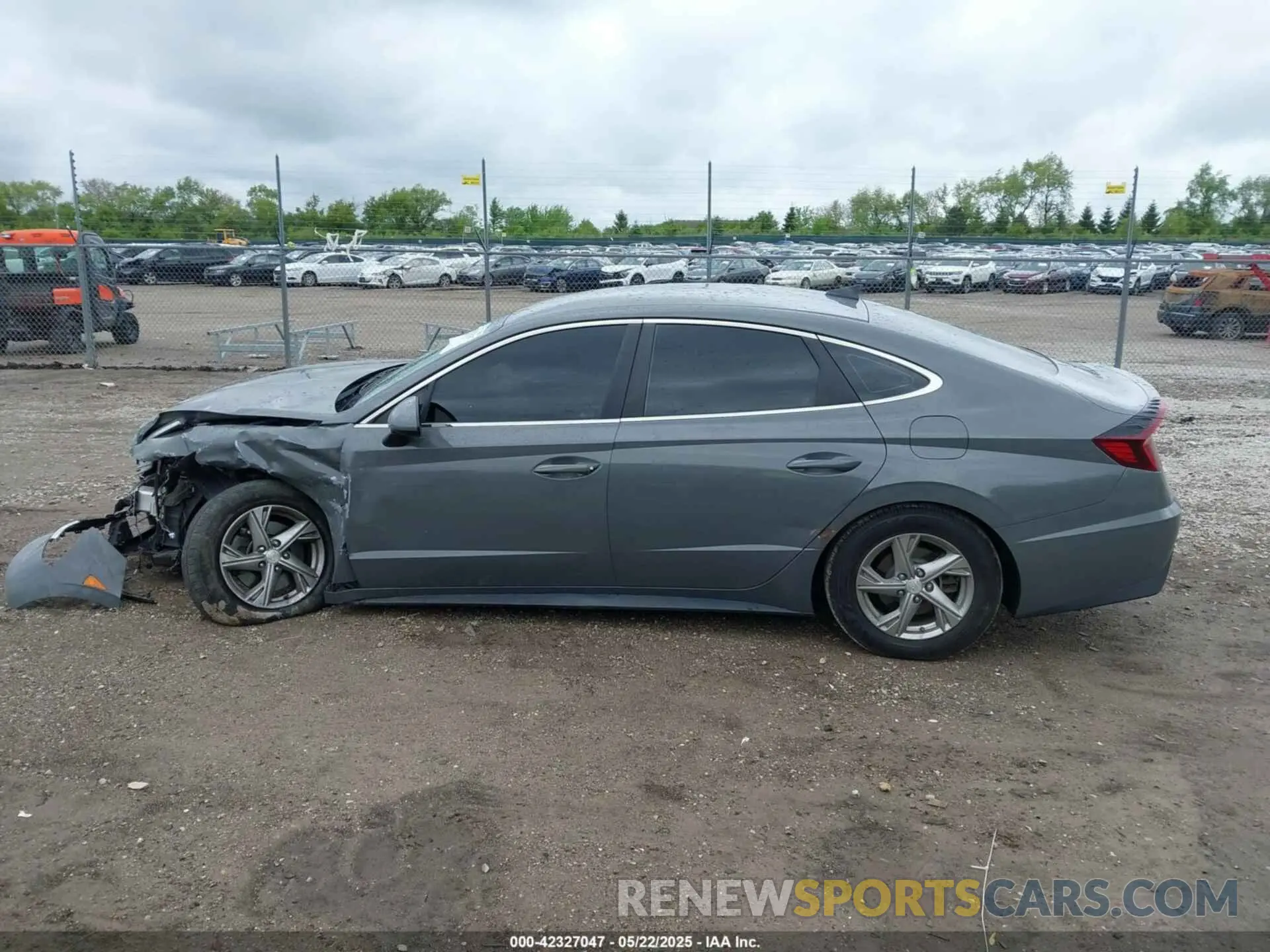 13 fotografías del automóvil dañado 5NPEG4JA6LH039716 HYUNDAI SONATA 2020