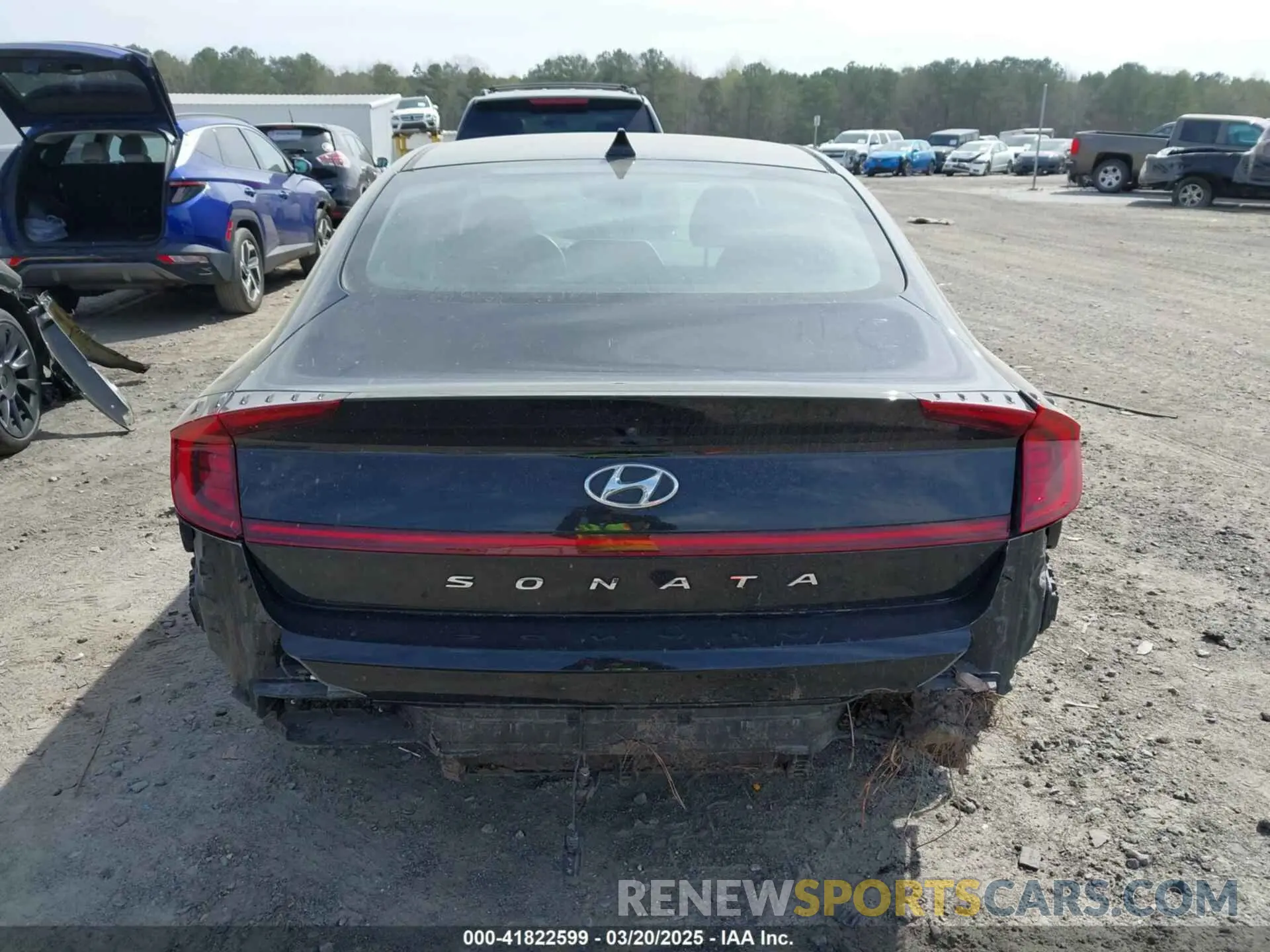 16 fotografías del automóvil dañado 5NPEG4JA9LH056882 HYUNDAI SONATA 2020