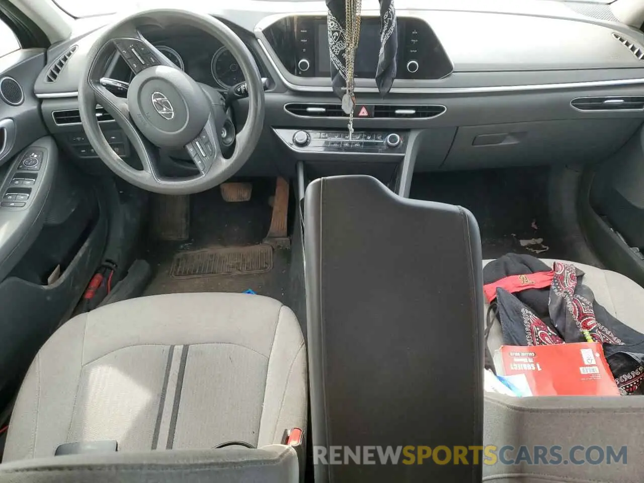 8 fotografías del automóvil dañado 5NPEG4JAXLH043963 HYUNDAI SONATA 2020