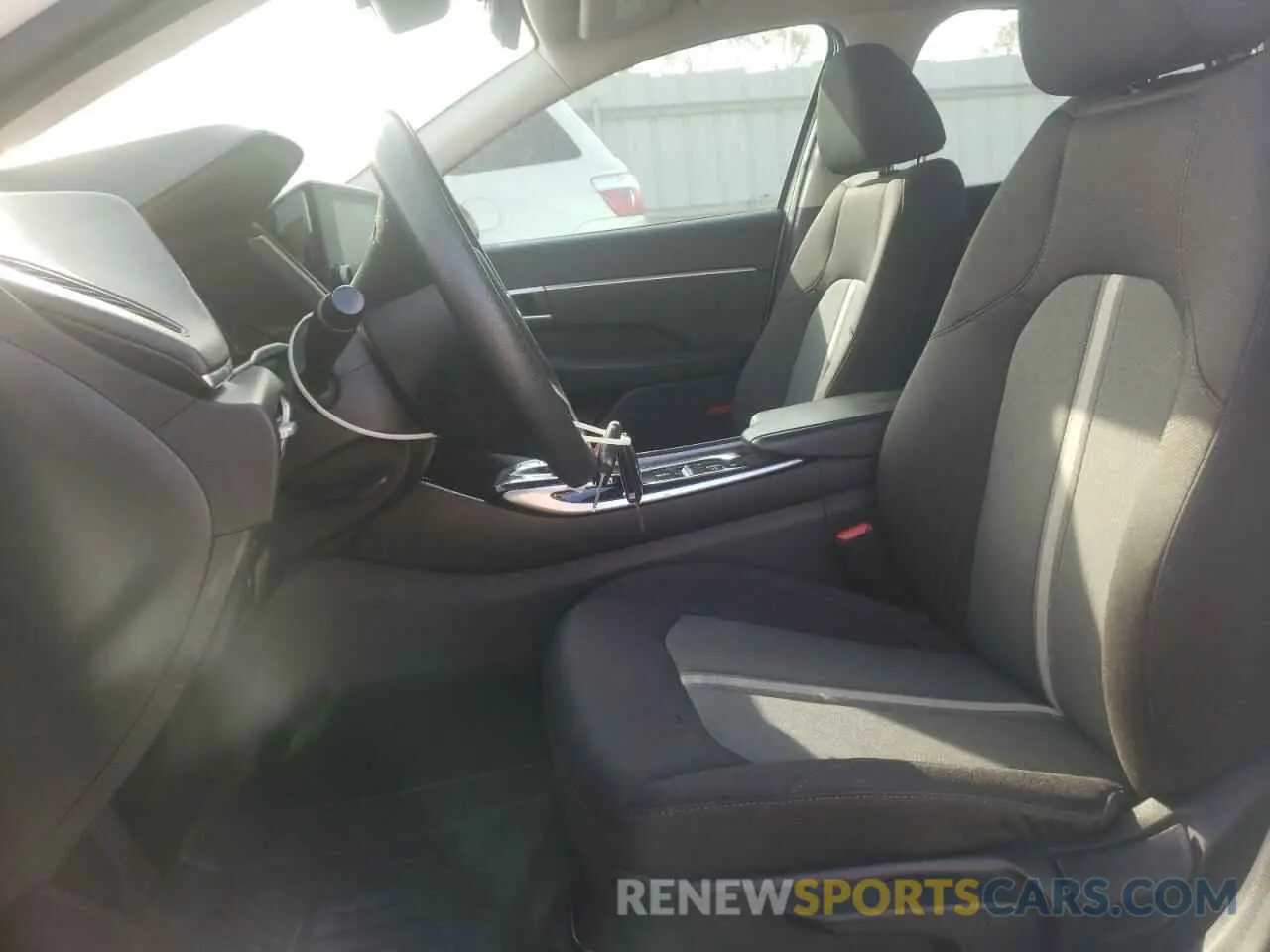 7 fotografías del automóvil dañado 5NPEG4JAXLH051948 HYUNDAI SONATA 2020