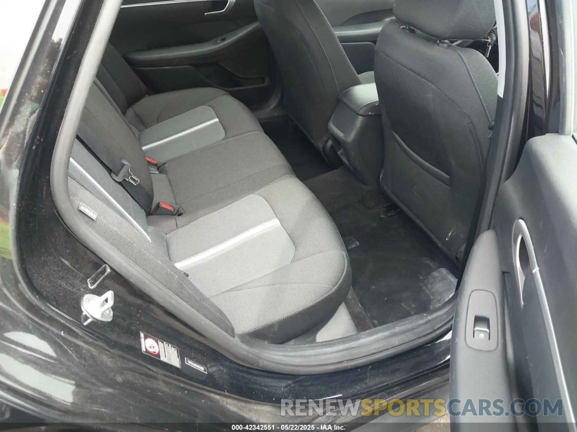 8 fotografías del automóvil dañado 5NPEG4JAXLH056888 HYUNDAI SONATA 2020