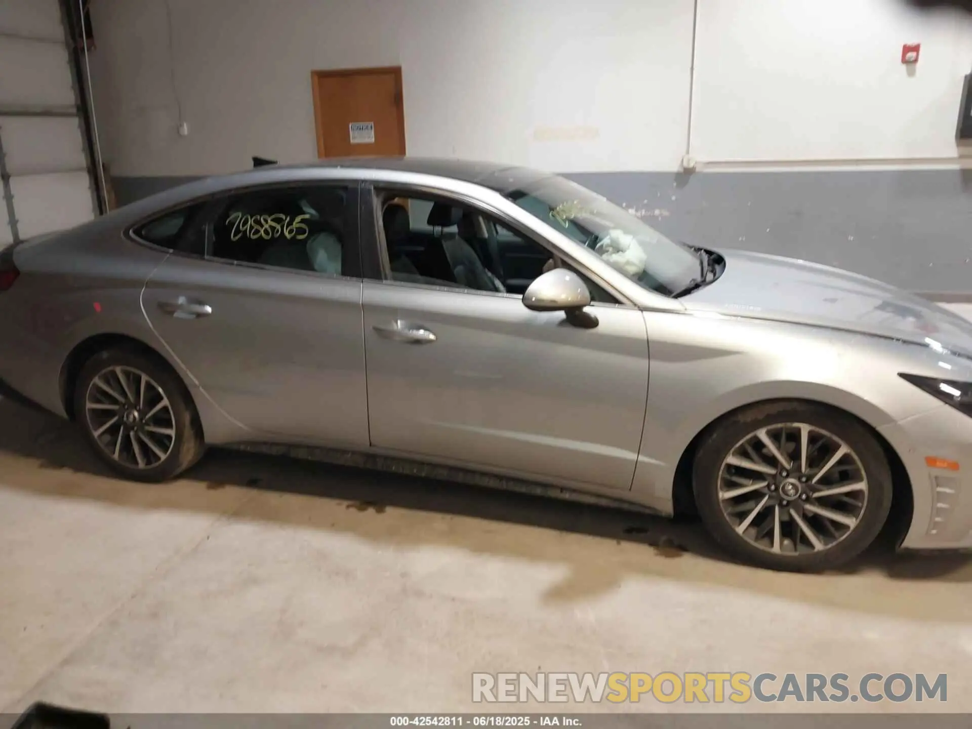 13 fotografías del automóvil dañado 5NPEH4J24LH058514 HYUNDAI SONATA 2020