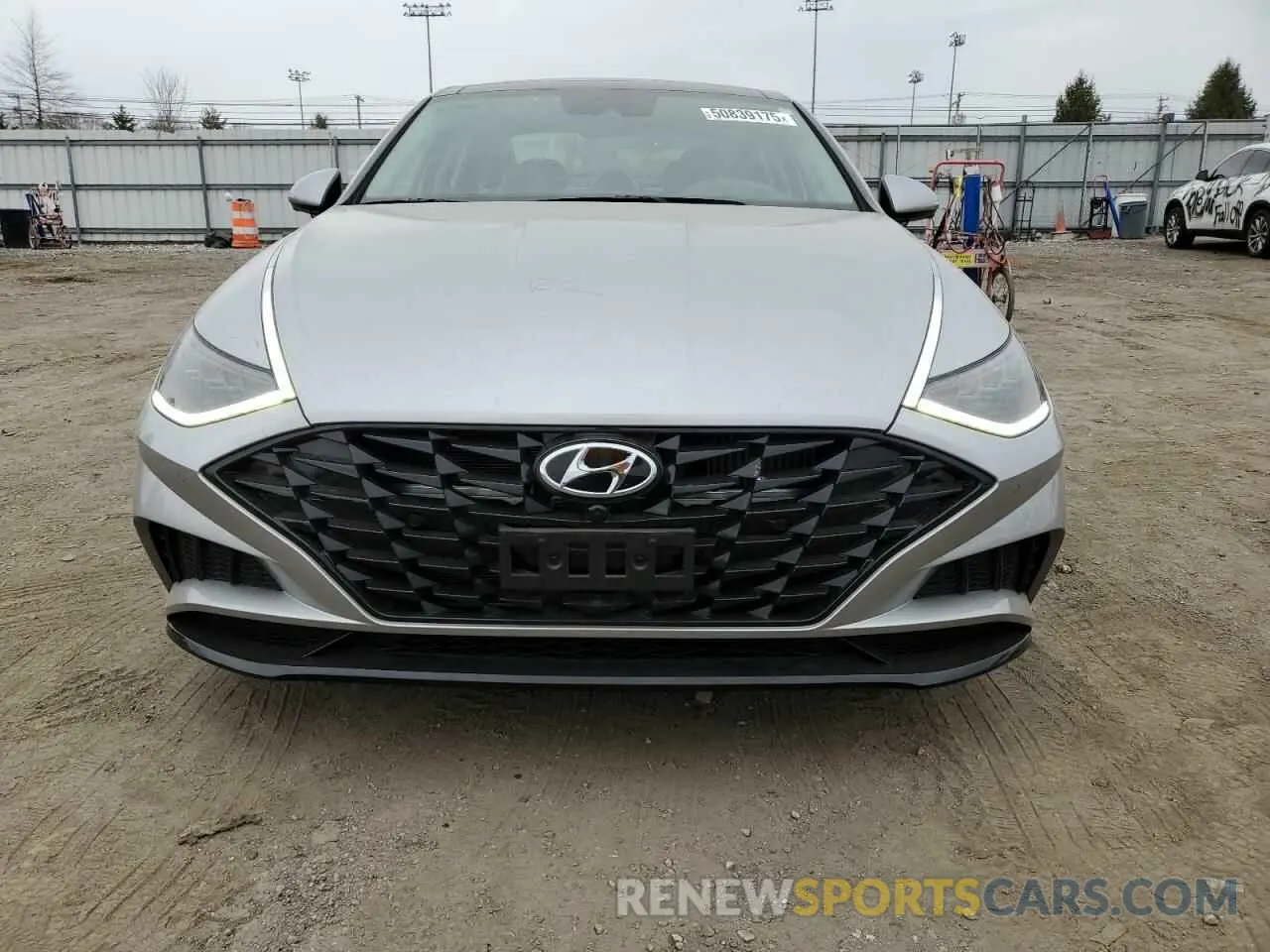 5 fotografías del automóvil dañado 5NPEH4J2XLH038834 HYUNDAI SONATA 2020