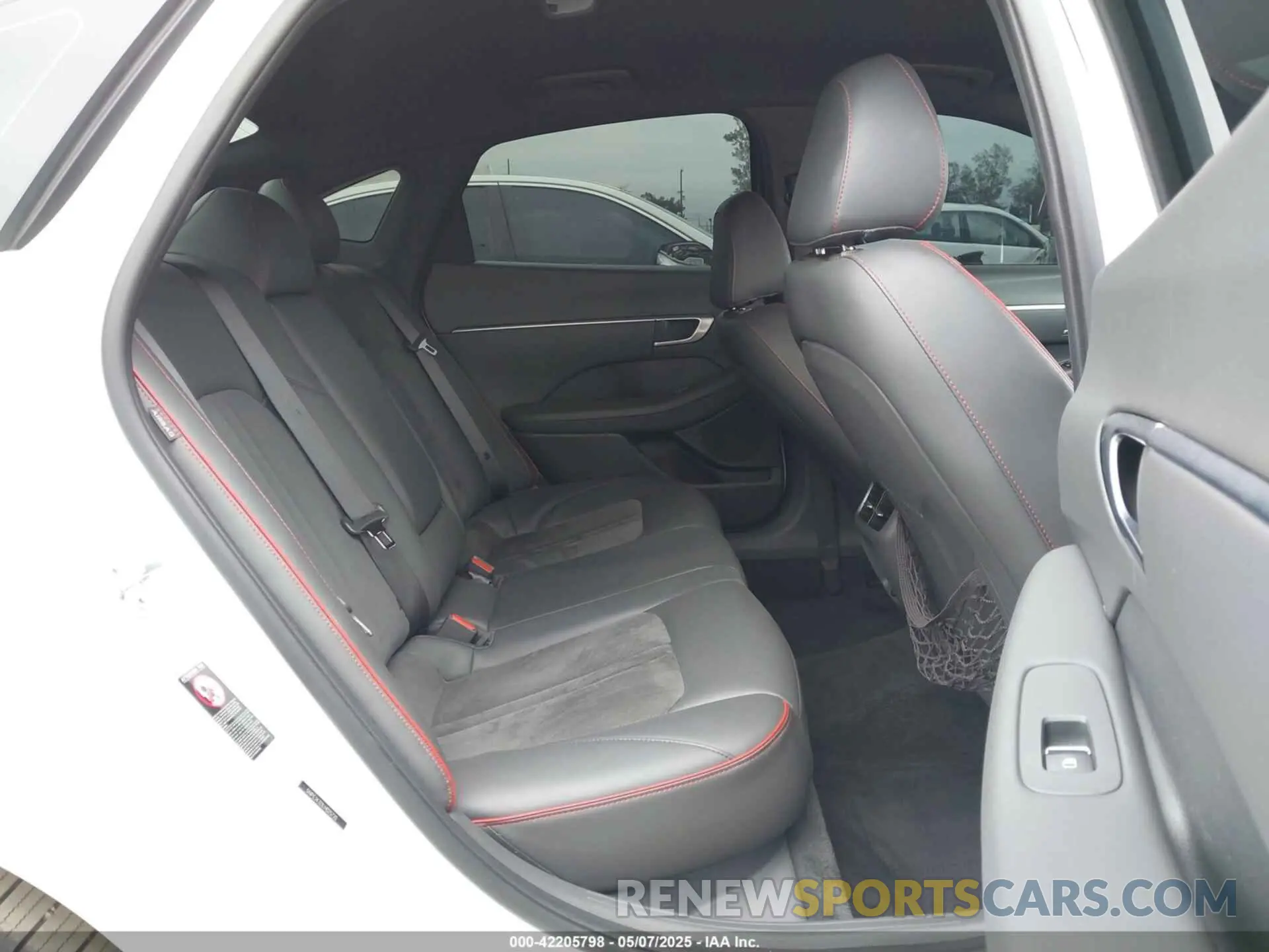 8 fotografías del automóvil dañado 5NPEJ4J21LH025720 HYUNDAI SONATA 2020