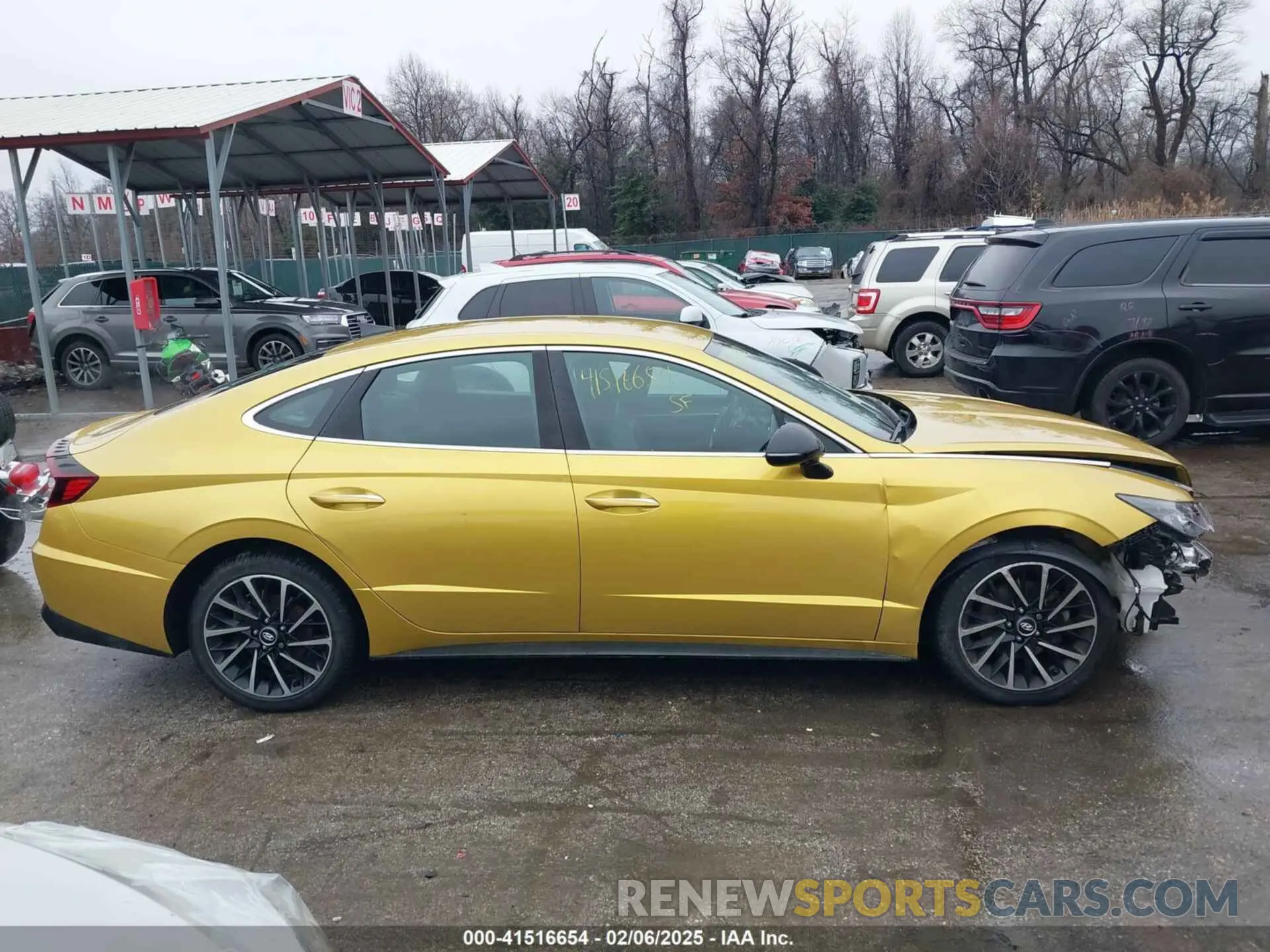 13 fotografías del automóvil dañado 5NPEJ4J27LH015645 HYUNDAI SONATA 2020