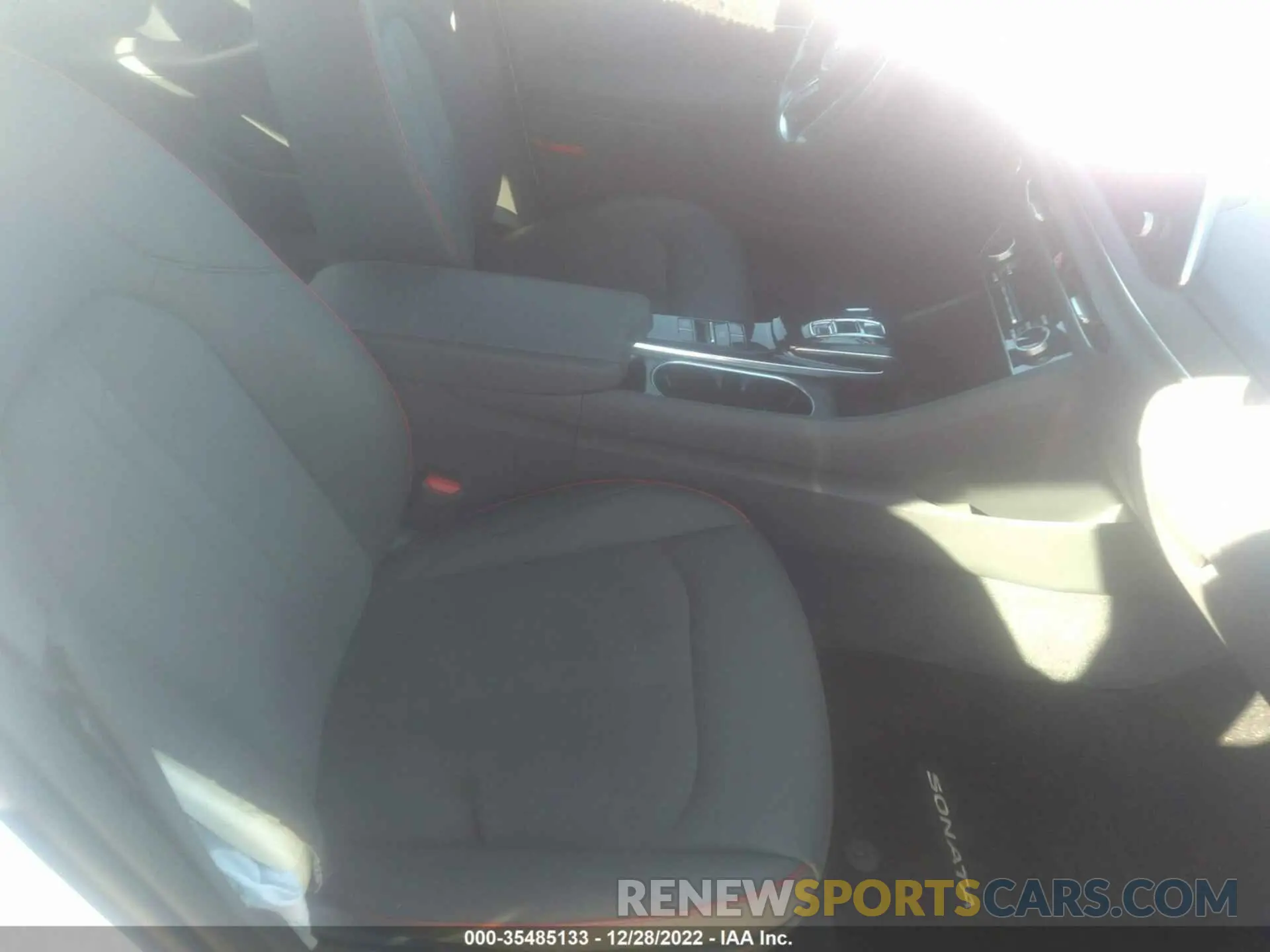 5 fotografías del automóvil dañado 5NPEJ4J27LH049133 HYUNDAI SONATA 2020