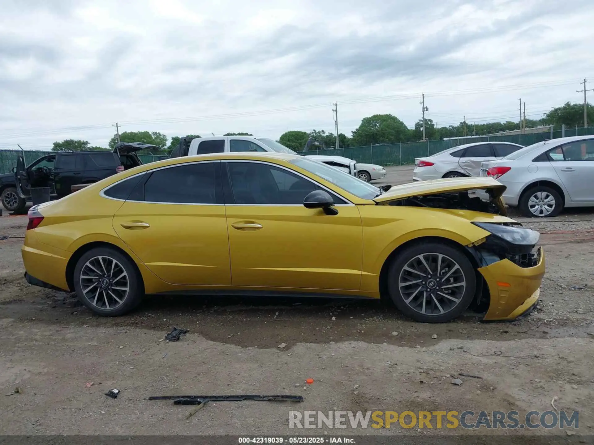 13 fotografías del automóvil dañado 5NPEJ4J2XLH034853 HYUNDAI SONATA 2020