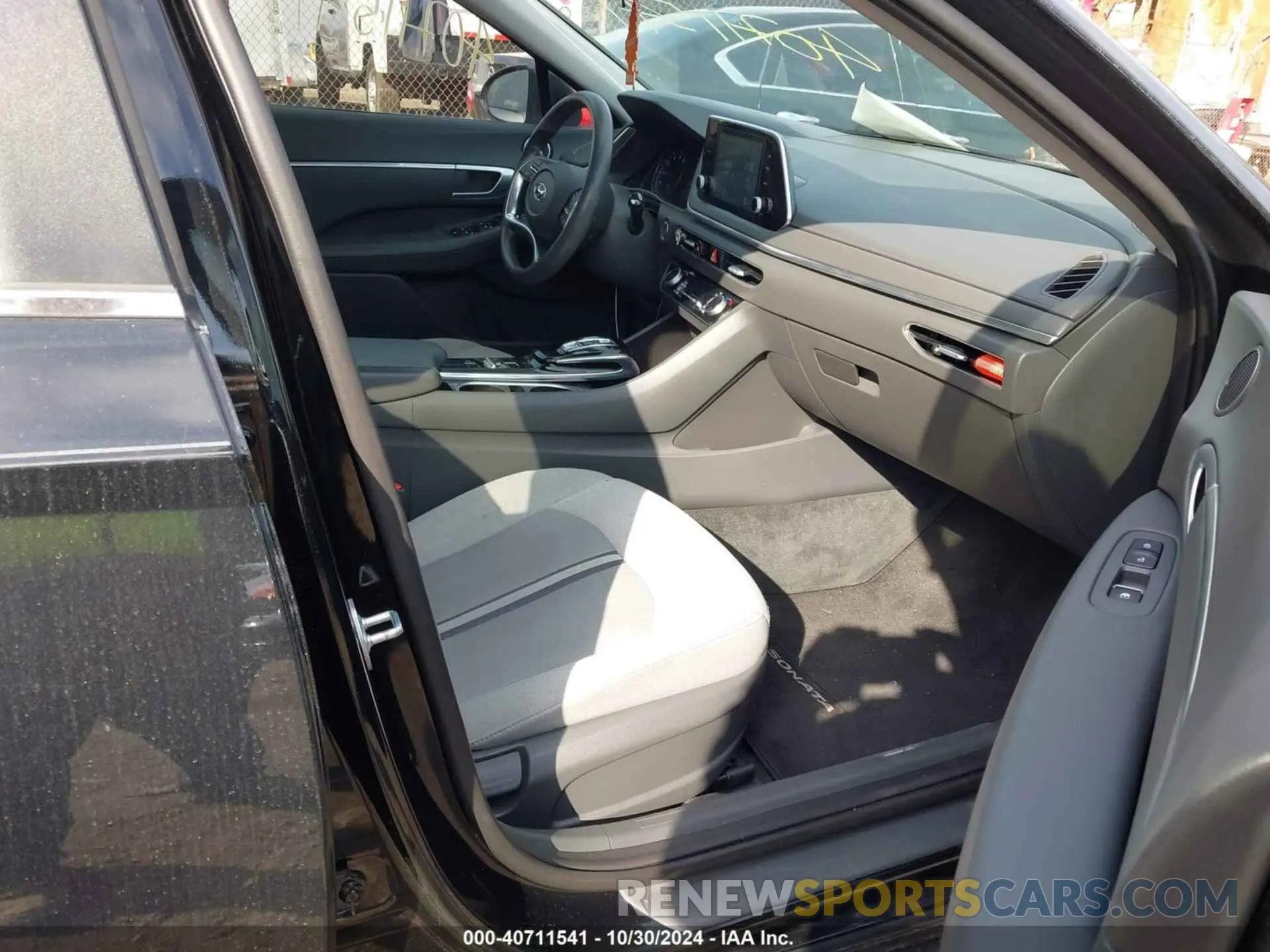 5 fotografías del automóvil dañado 5NPEL4JA0LH012121 HYUNDAI SONATA 2020