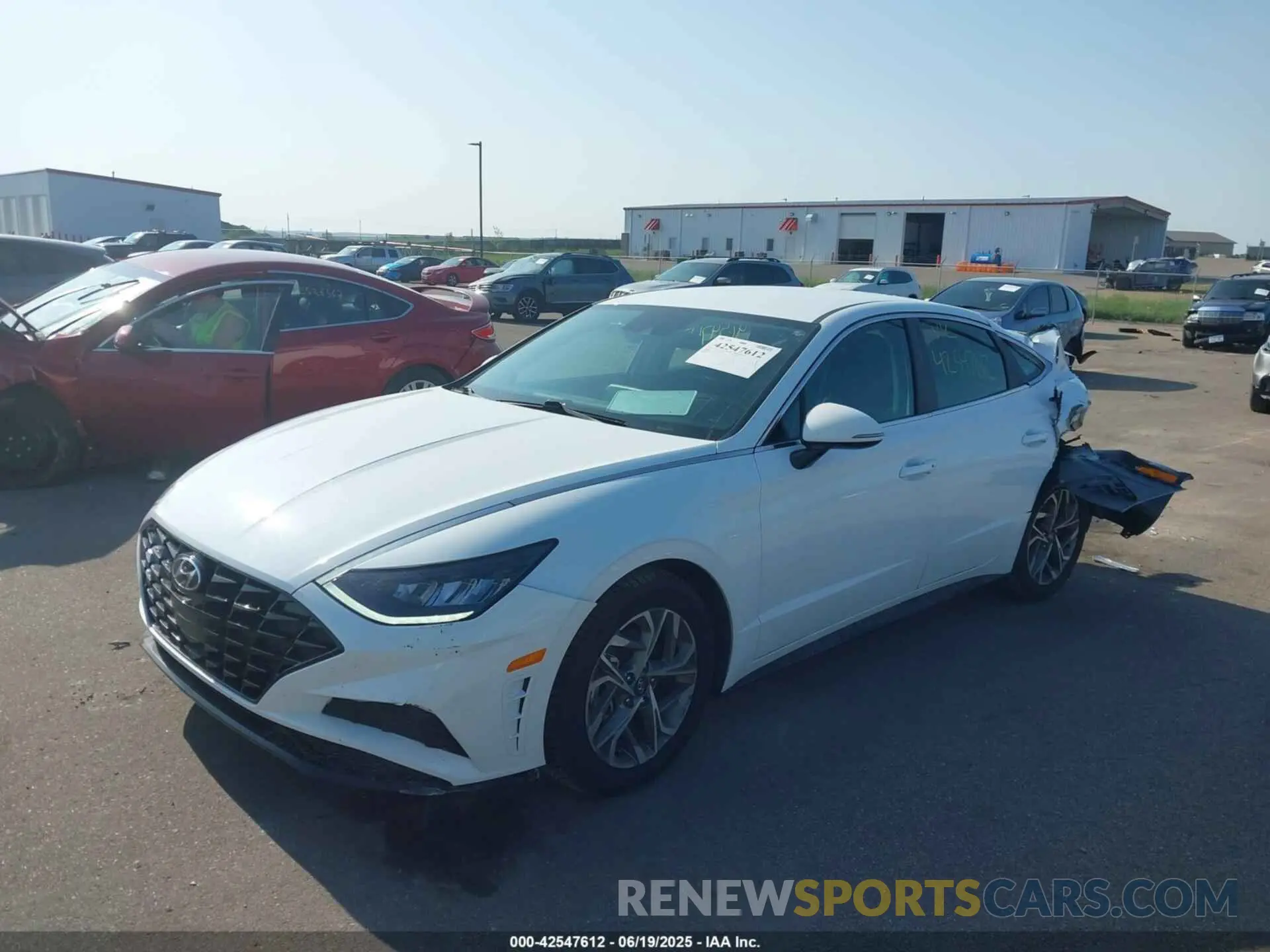 2 fotografías del automóvil dañado 5NPEL4JA1LH030403 HYUNDAI SONATA 2020