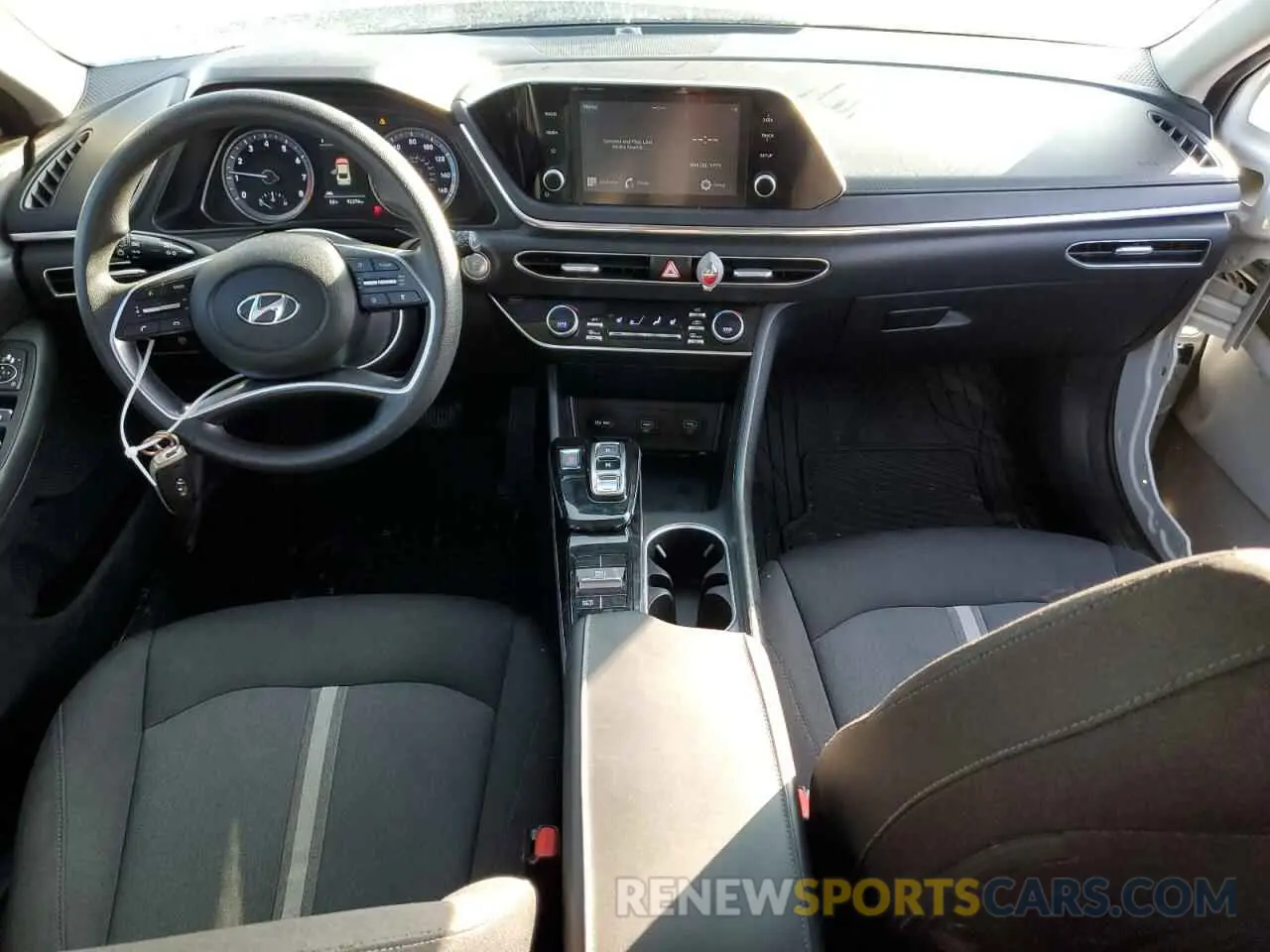 8 fotografías del automóvil dañado 5NPEL4JA4LH056395 HYUNDAI SONATA 2020