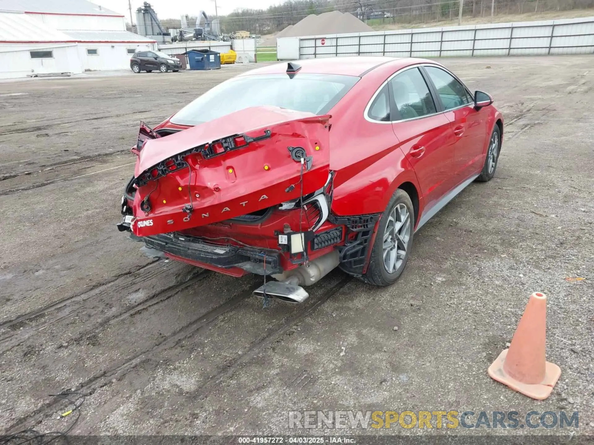 4 fotografías del automóvil dañado 5NPEL4JA4LH057711 HYUNDAI SONATA 2020