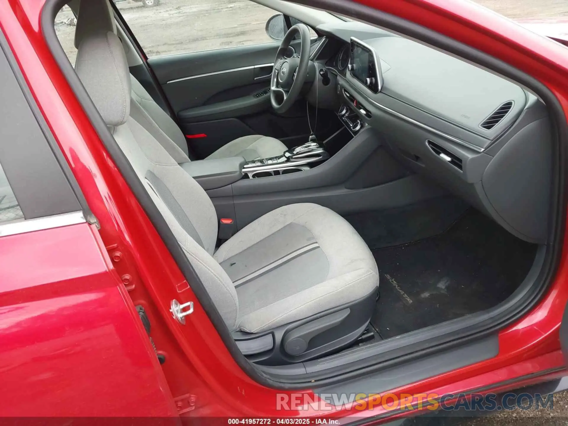 5 fotografías del automóvil dañado 5NPEL4JA4LH057711 HYUNDAI SONATA 2020