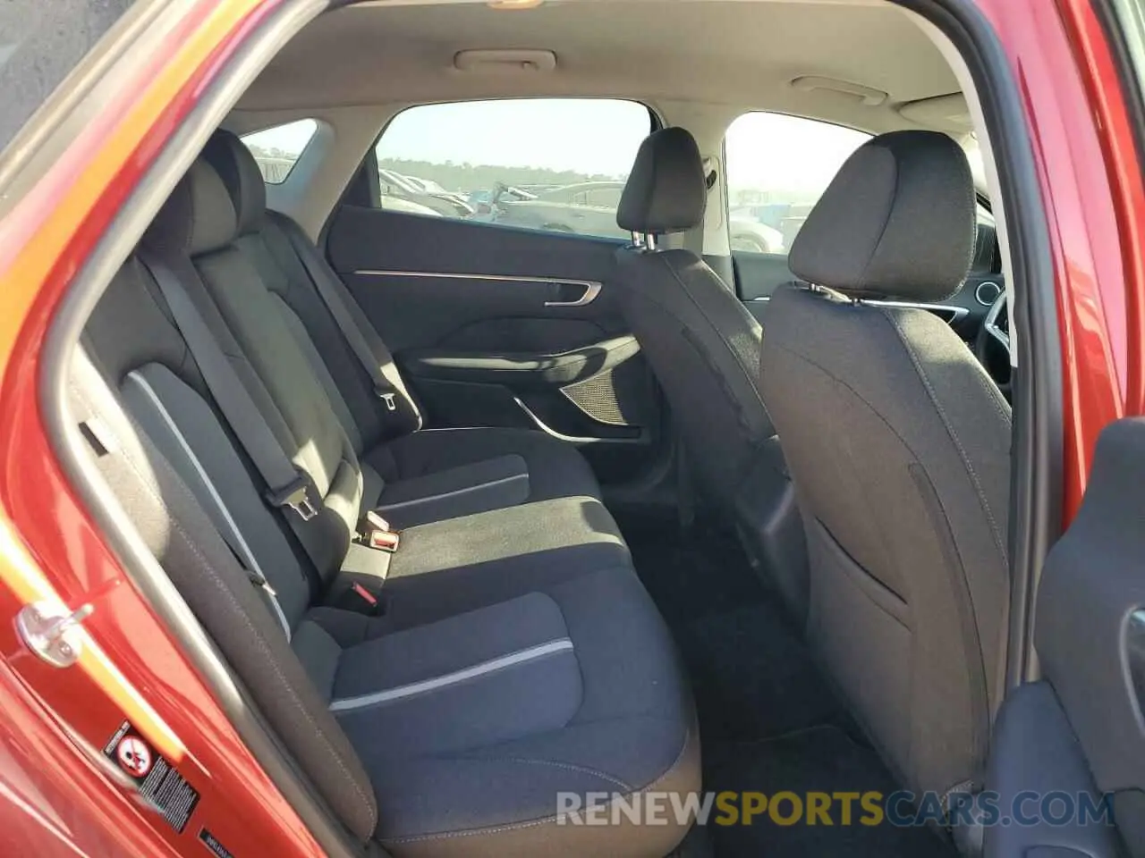 10 fotografías del automóvil dañado 5NPEL4JA7LH010771 HYUNDAI SONATA 2020