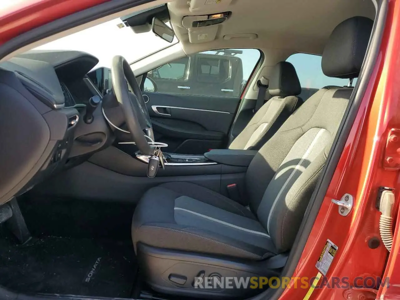 7 fotografías del automóvil dañado 5NPEL4JA7LH010771 HYUNDAI SONATA 2020