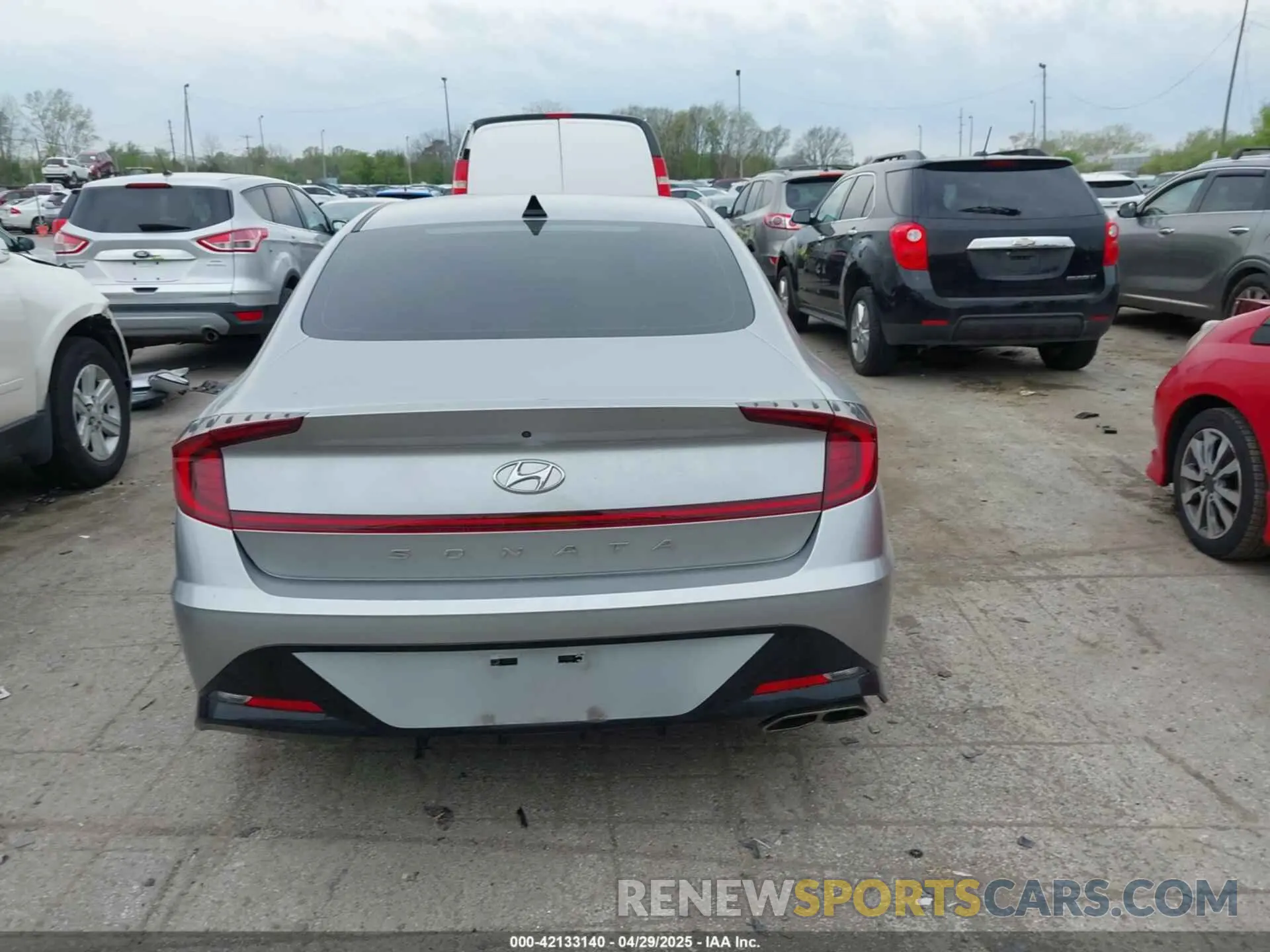 16 fotografías del automóvil dañado 5NPEL4JA7LH053779 HYUNDAI SONATA 2020