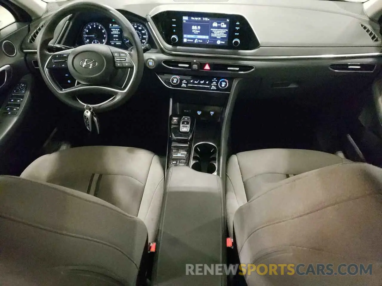 8 fotografías del automóvil dañado 5NPEL4JA9LH052522 HYUNDAI SONATA 2020