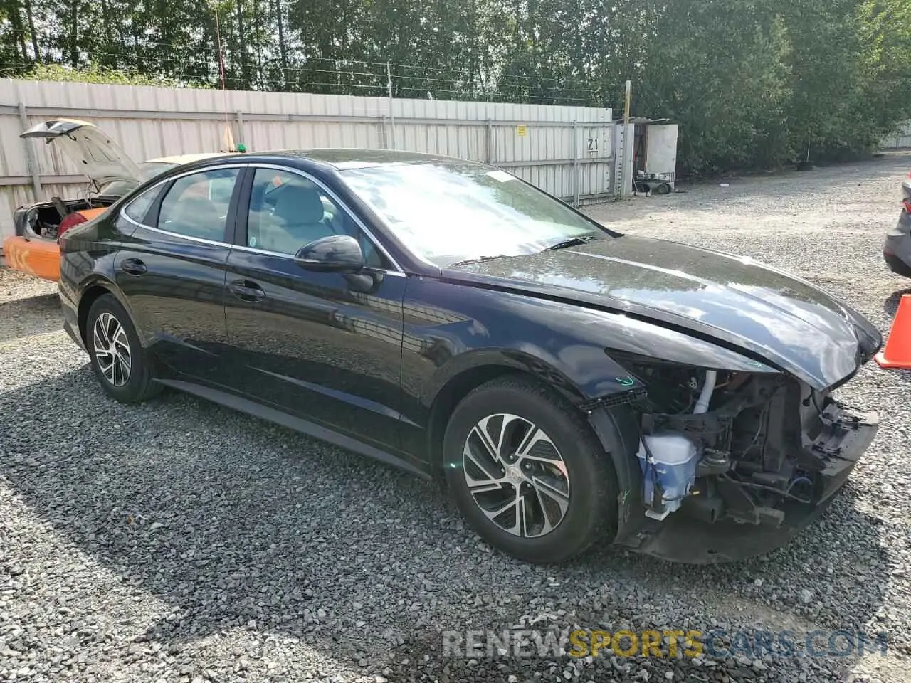 4 fotografías del automóvil dañado KMHL24JJ8LA013935 HYUNDAI SONATA 2020