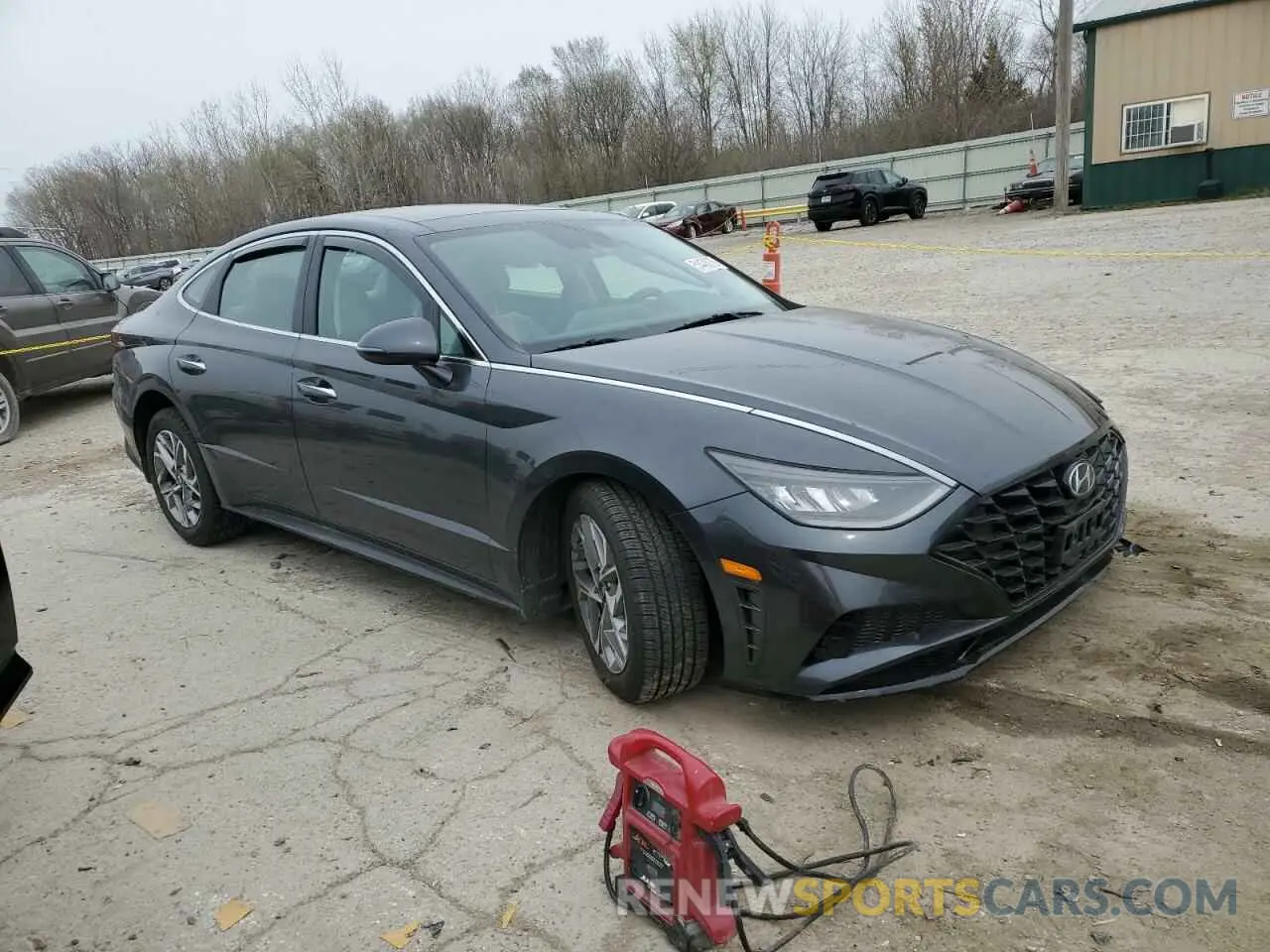 4 fotografías del automóvil dañado 5NPEF4JA0MH079844 HYUNDAI SONATA 2021