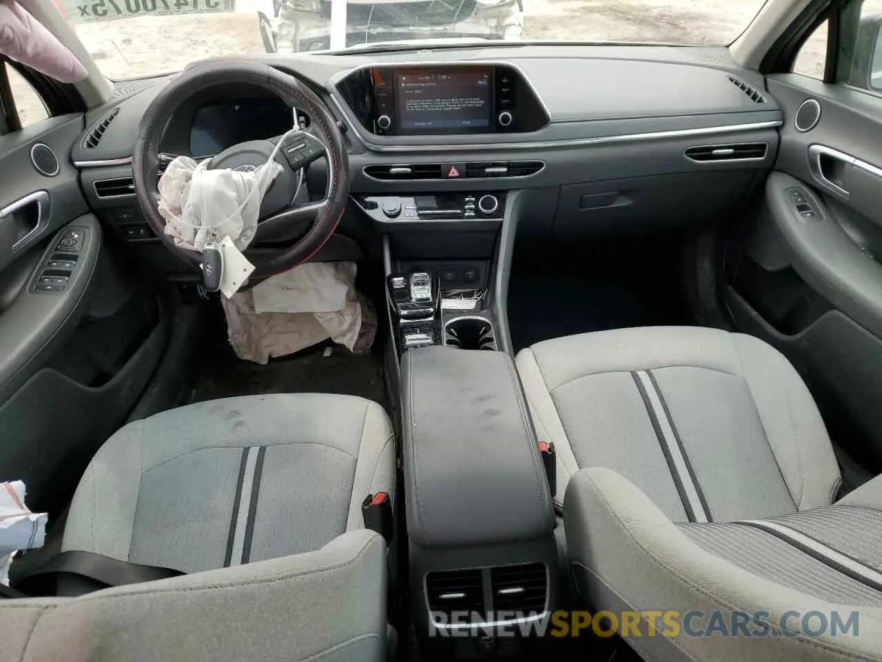 8 fotografías del automóvil dañado 5NPEF4JA0MH079844 HYUNDAI SONATA 2021