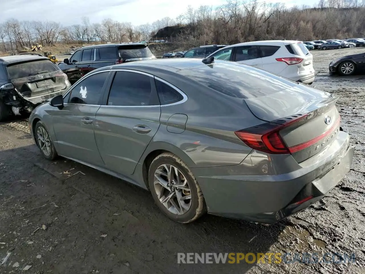 2 fotografías del automóvil dañado 5NPEF4JA2MH120572 HYUNDAI SONATA 2021