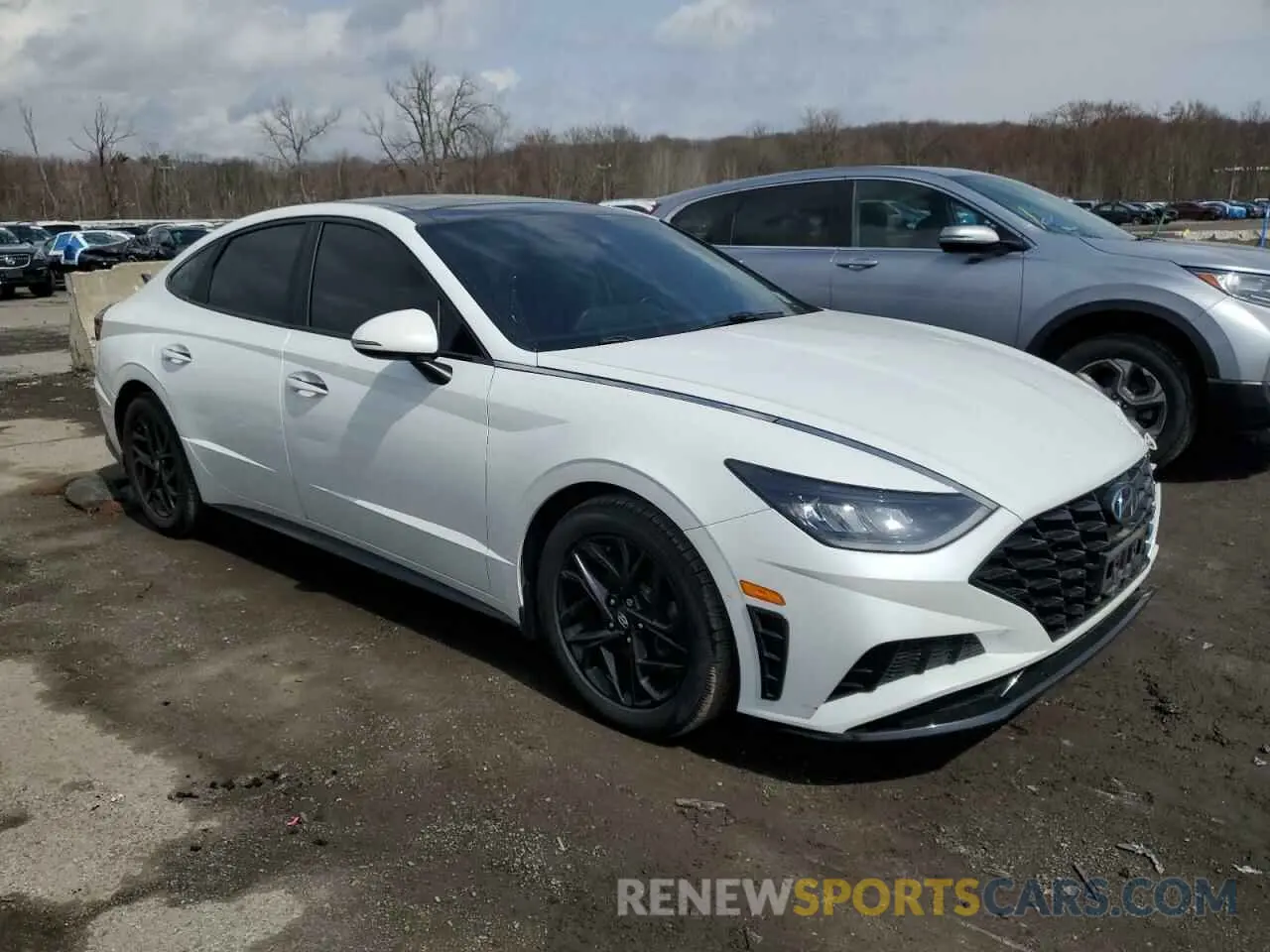 4 fotografías del automóvil dañado 5NPEF4JA5MH083663 HYUNDAI SONATA 2021
