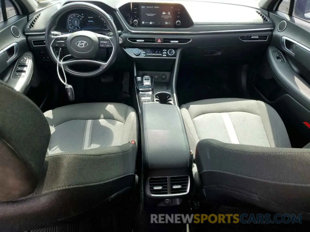 8 fotografías del automóvil dañado 5NPEF4JA5MH083663 HYUNDAI SONATA 2021
