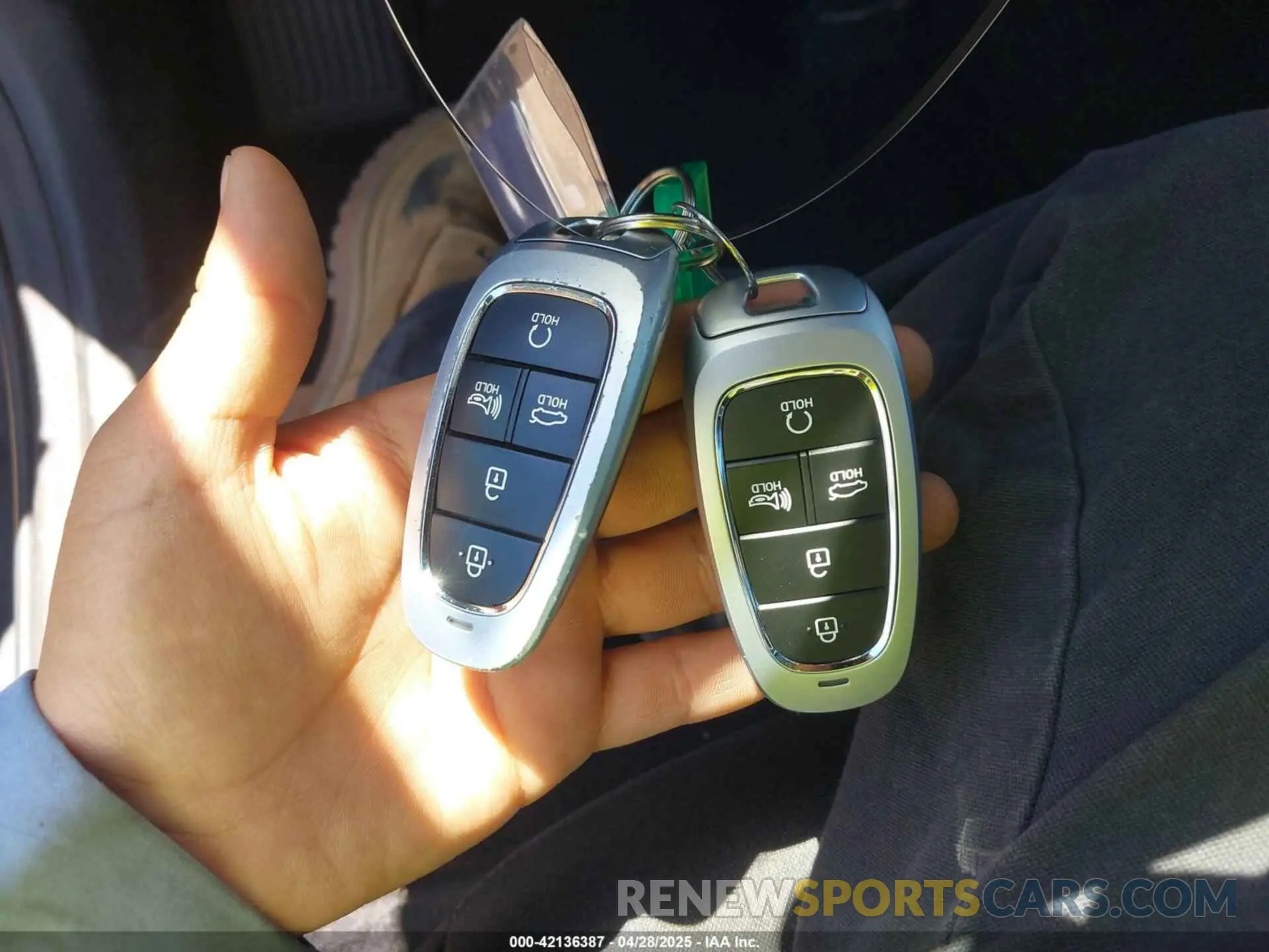 11 fotografías del automóvil dañado 5NPEF4JA6MH083431 HYUNDAI SONATA 2021
