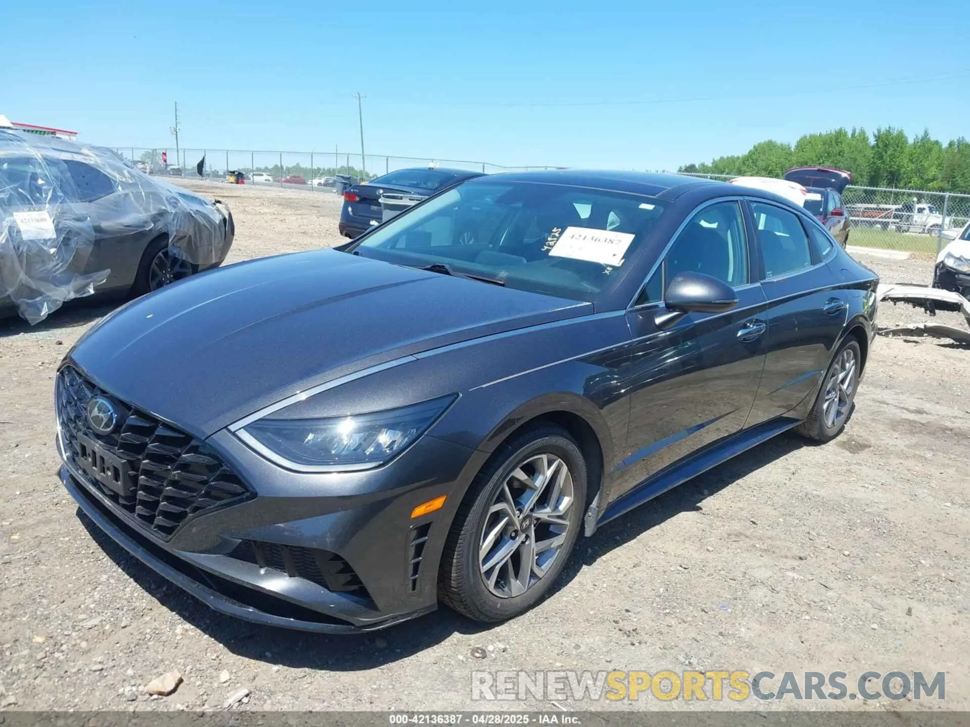 2 fotografías del automóvil dañado 5NPEF4JA6MH083431 HYUNDAI SONATA 2021