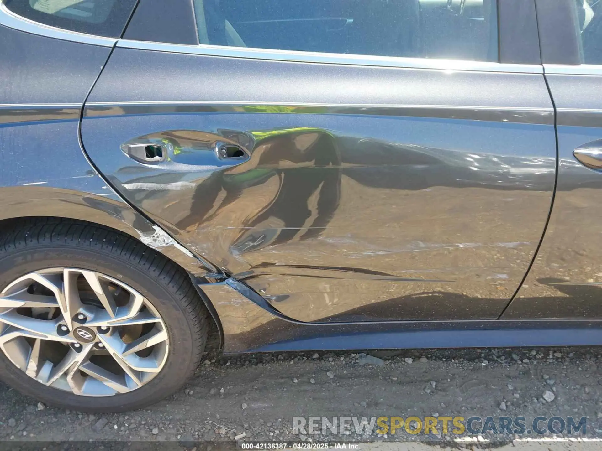 6 fotografías del automóvil dañado 5NPEF4JA6MH083431 HYUNDAI SONATA 2021