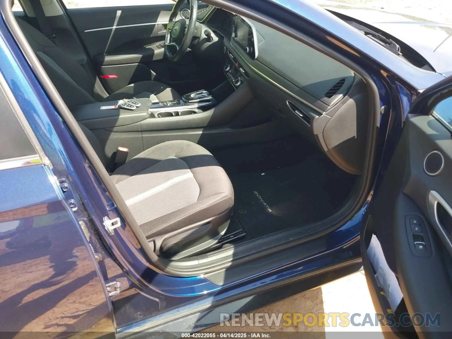 5 fotografías del automóvil dañado 5NPEF4JA6MH096101 HYUNDAI SONATA 2021
