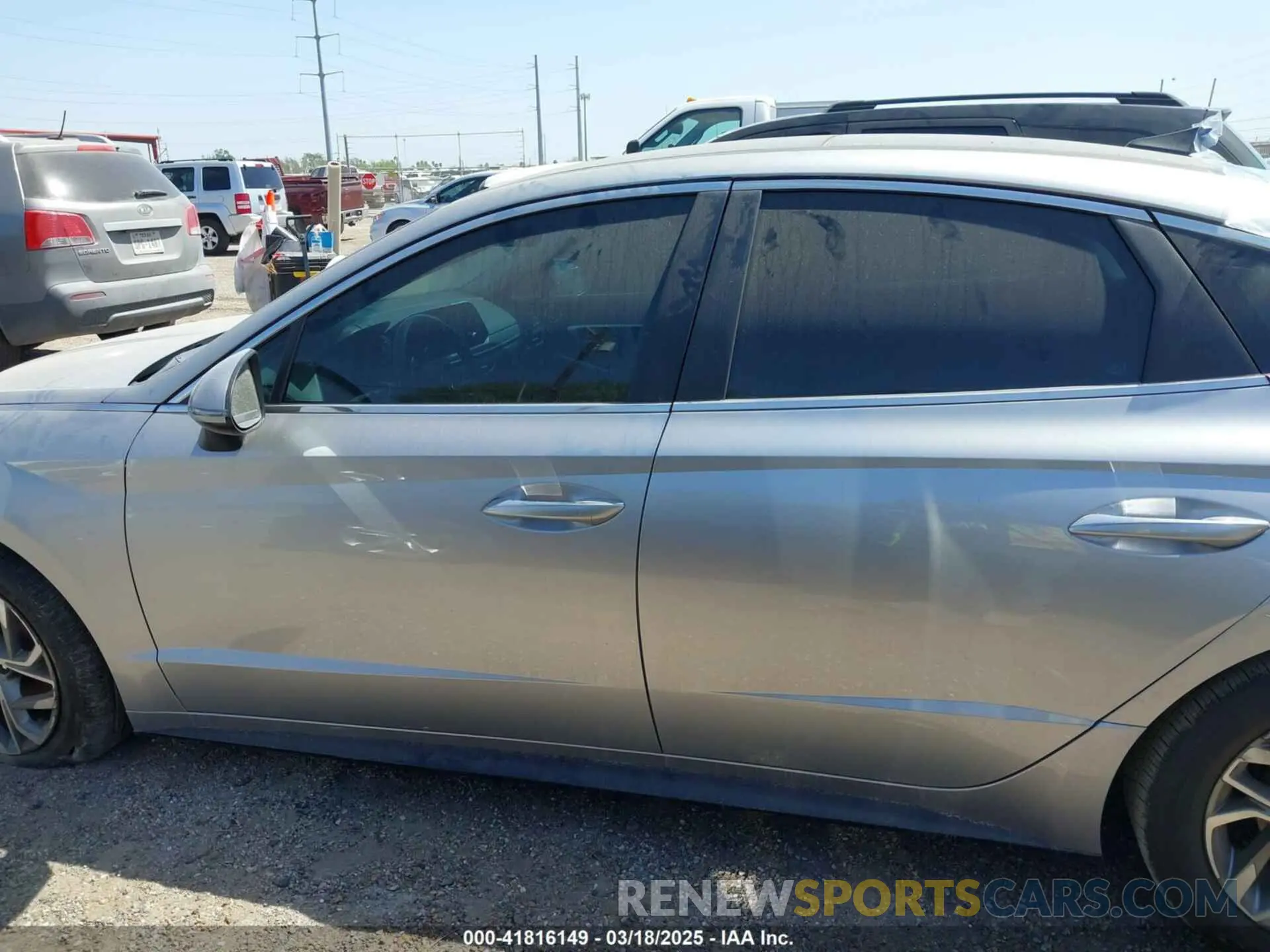 14 fotografías del automóvil dañado 5NPEF4JA6MH120705 HYUNDAI SONATA 2021
