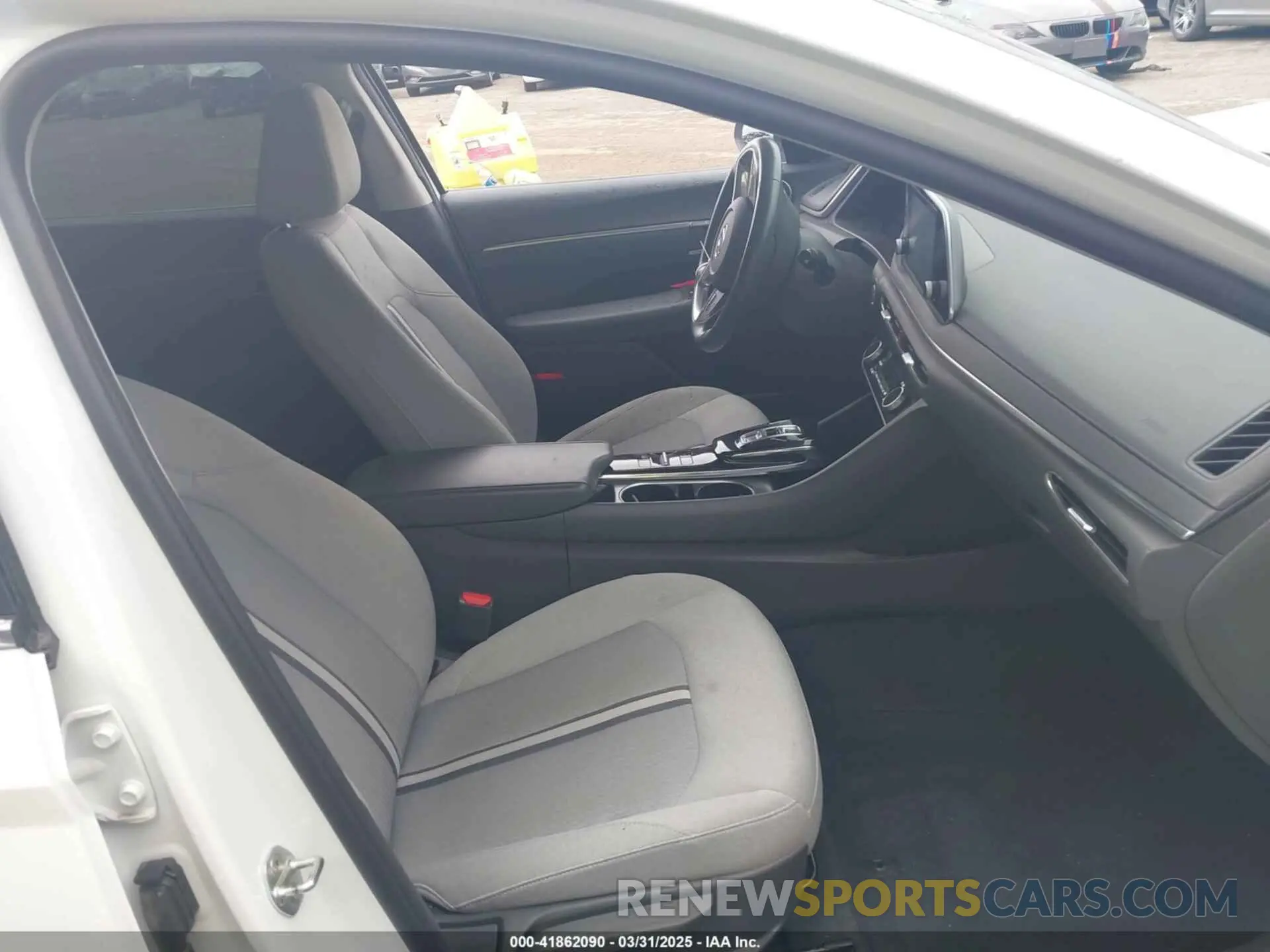 5 fotografías del automóvil dañado 5NPEF4JA7MH086466 HYUNDAI SONATA 2021