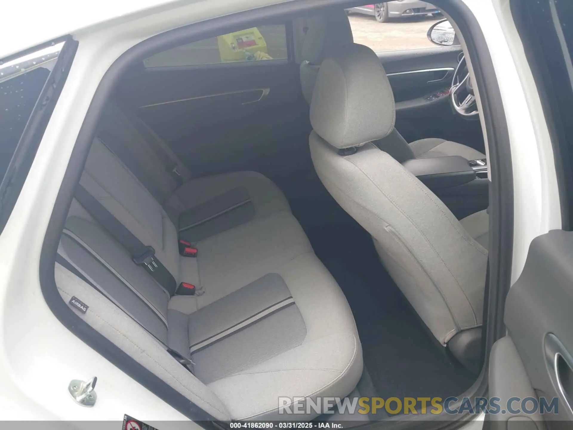 8 fotografías del automóvil dañado 5NPEF4JA7MH086466 HYUNDAI SONATA 2021
