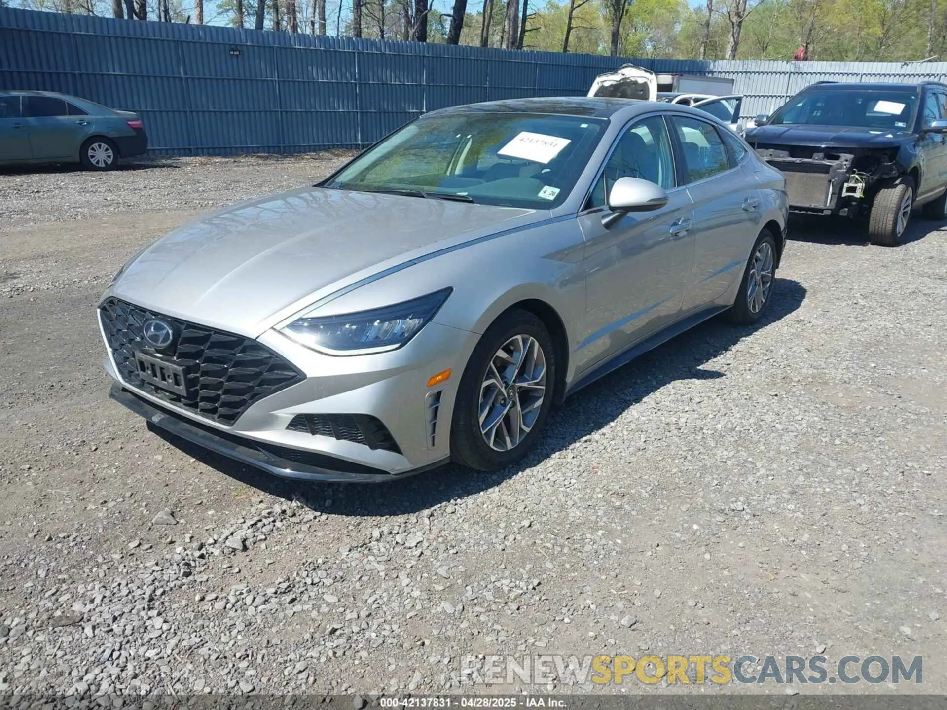 2 fotografías del automóvil dañado 5NPEF4JA7MH097046 HYUNDAI SONATA 2021