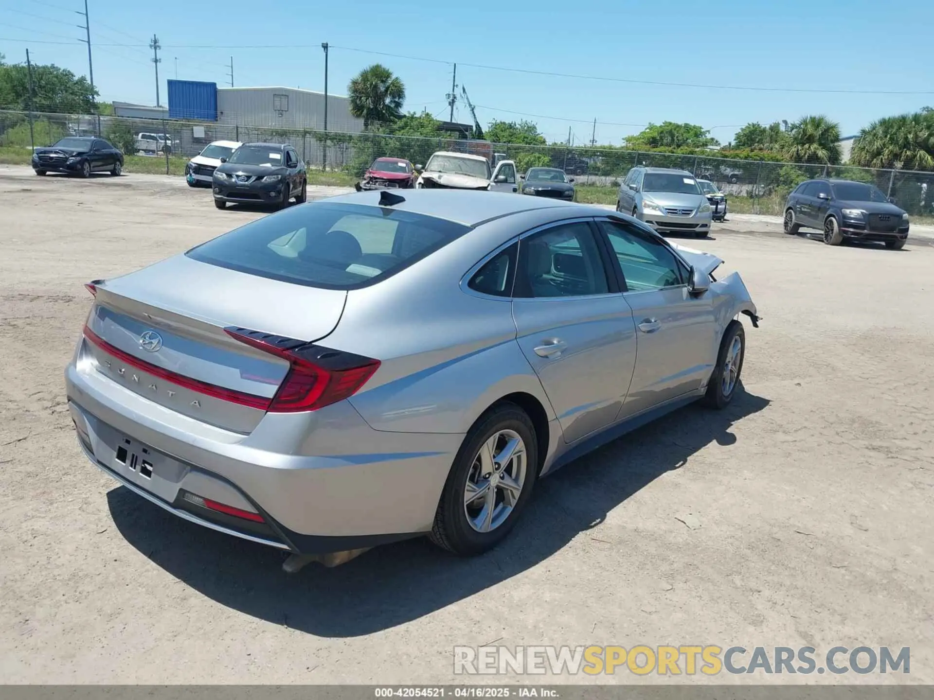 4 fotografías del automóvil dañado 5NPEG4JA0MH080960 HYUNDAI SONATA 2021